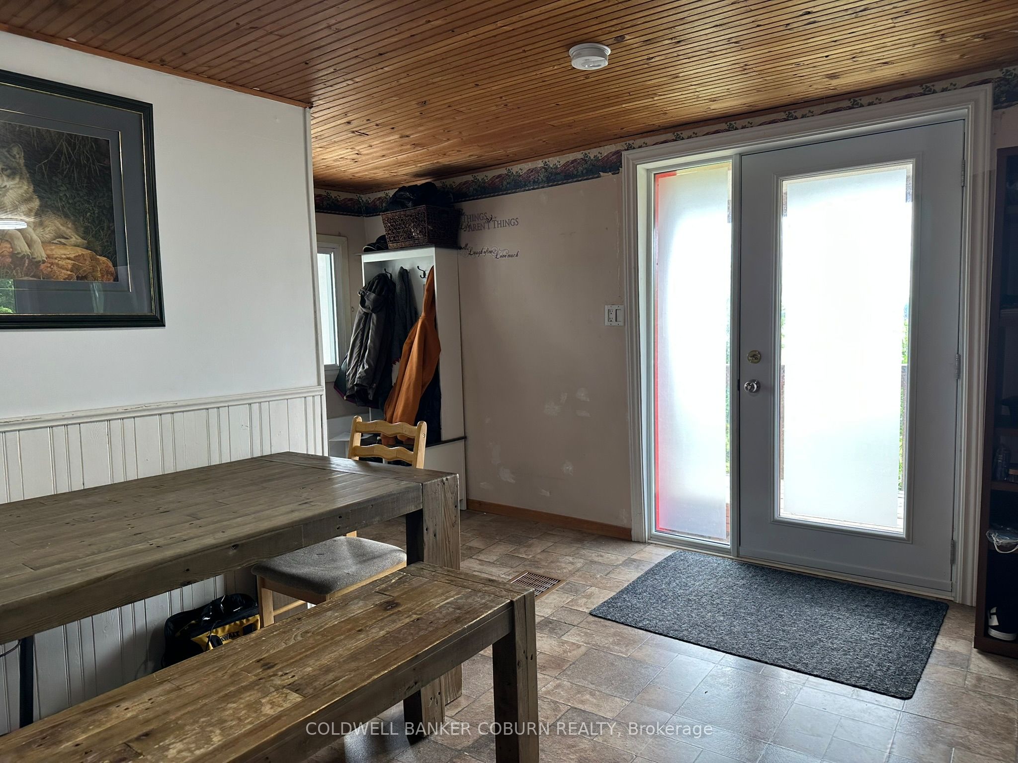 12169 Deeks Road Property Photo 2