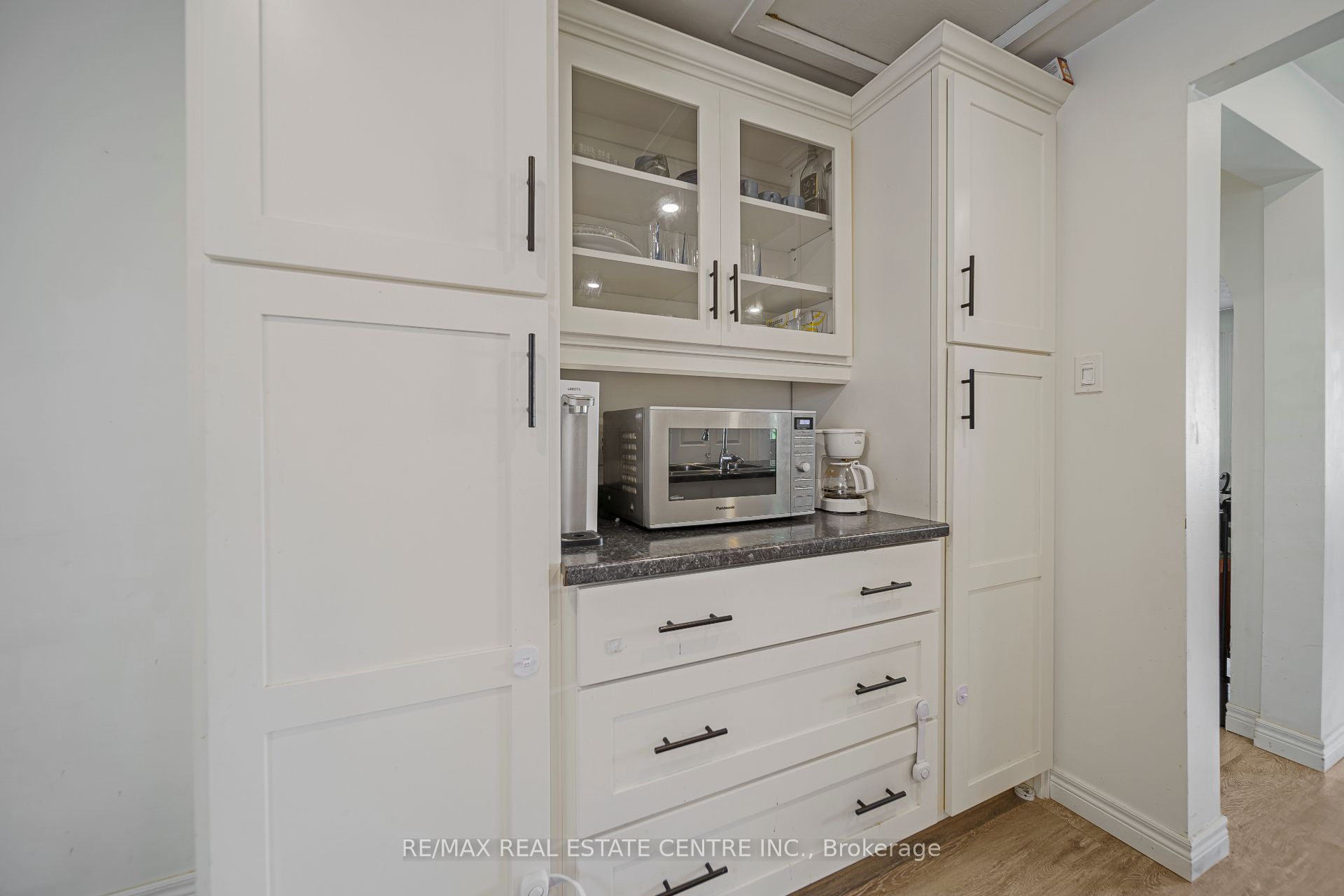 24 Park Street Property Photo 33