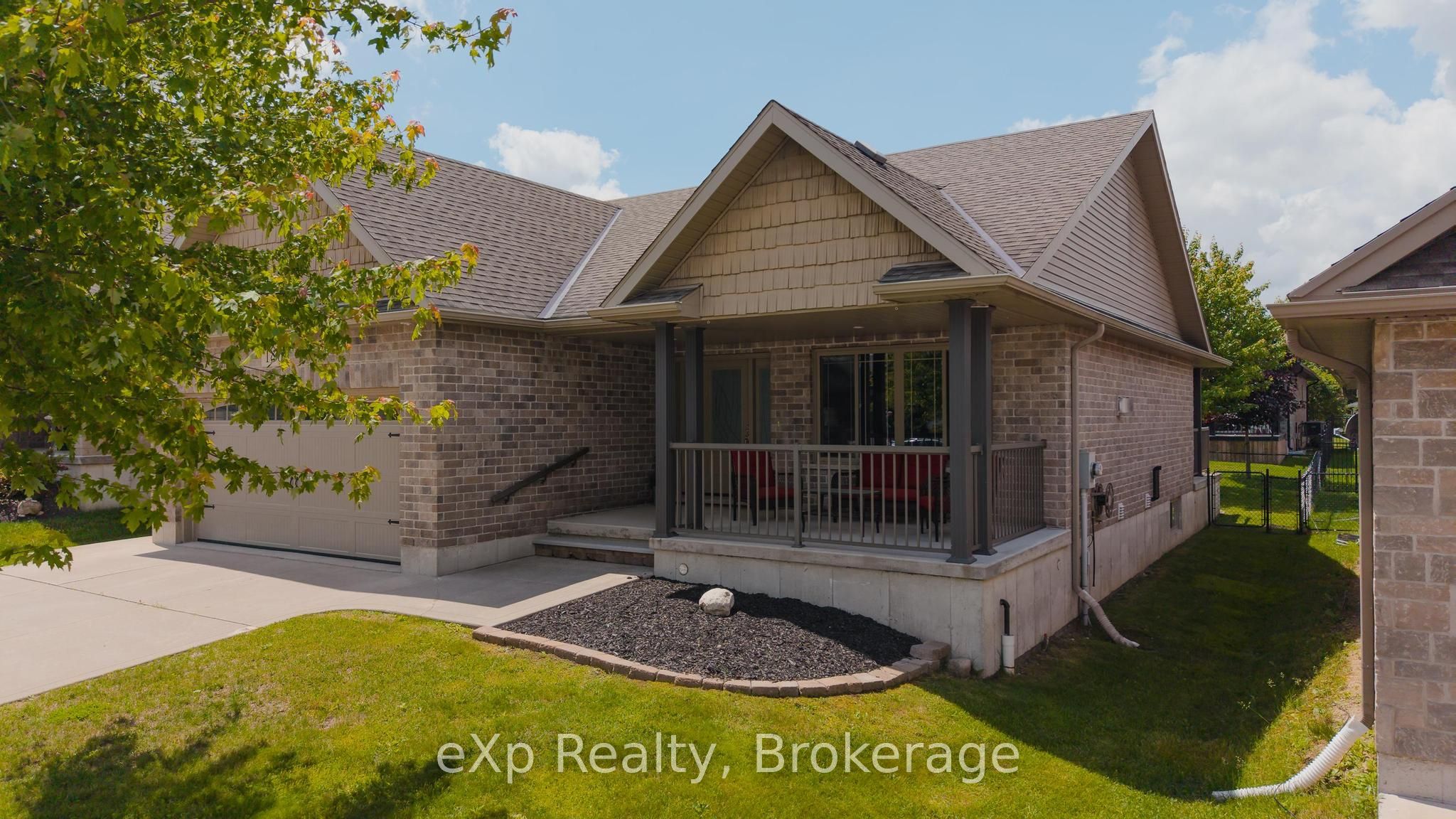 180 Ruby's Crescent Property Photo 3