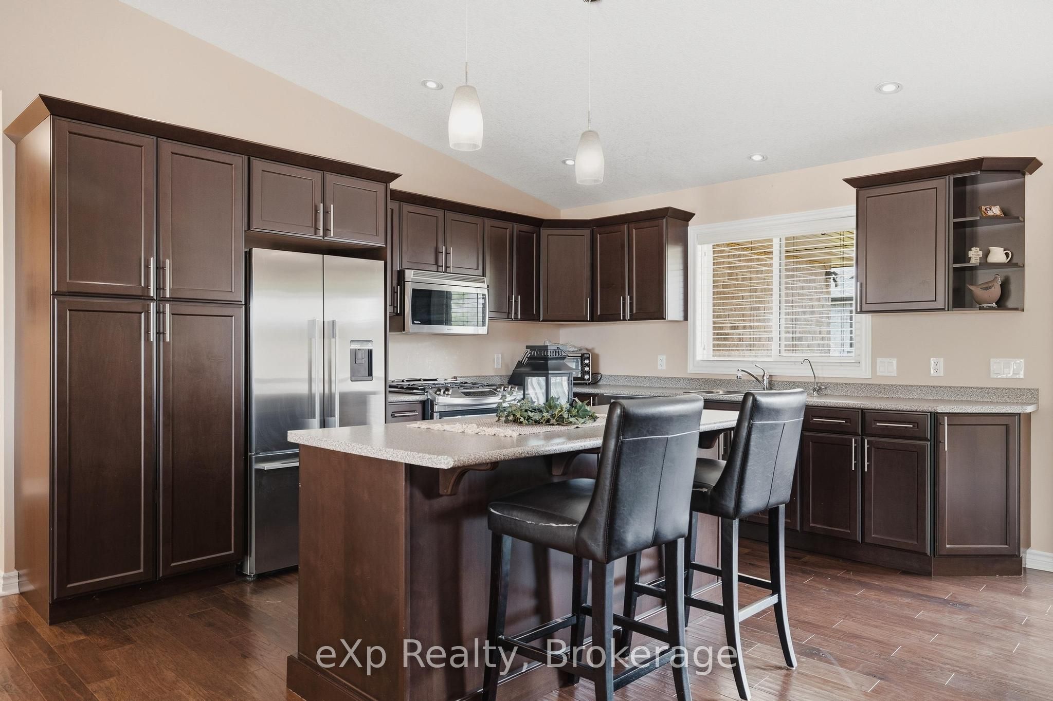180 Ruby's Crescent Property Photo 7