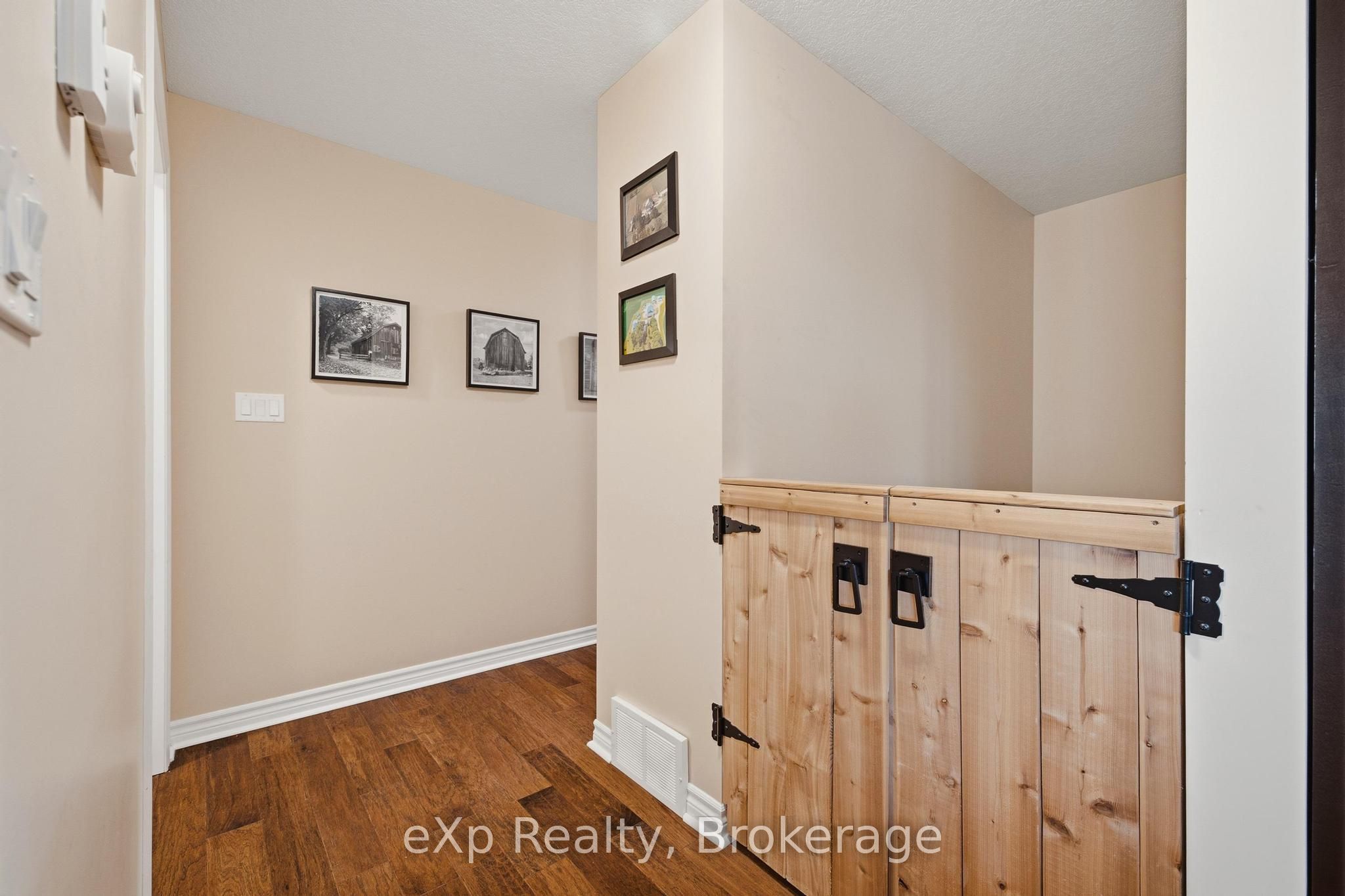 180 Ruby's Crescent Property Photo 11