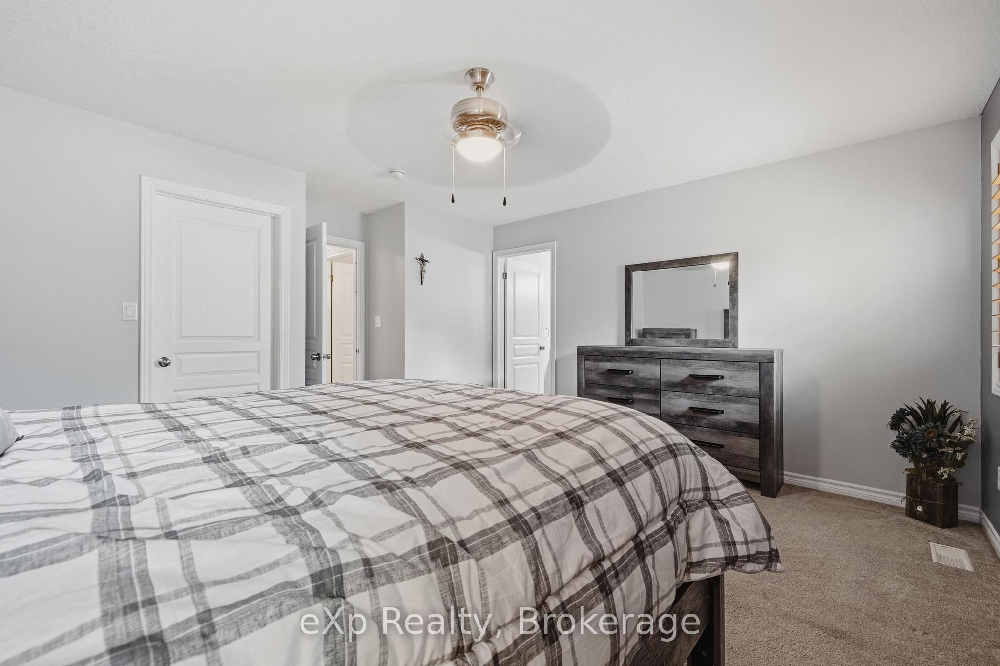 180 Ruby's Crescent Property Photo 16