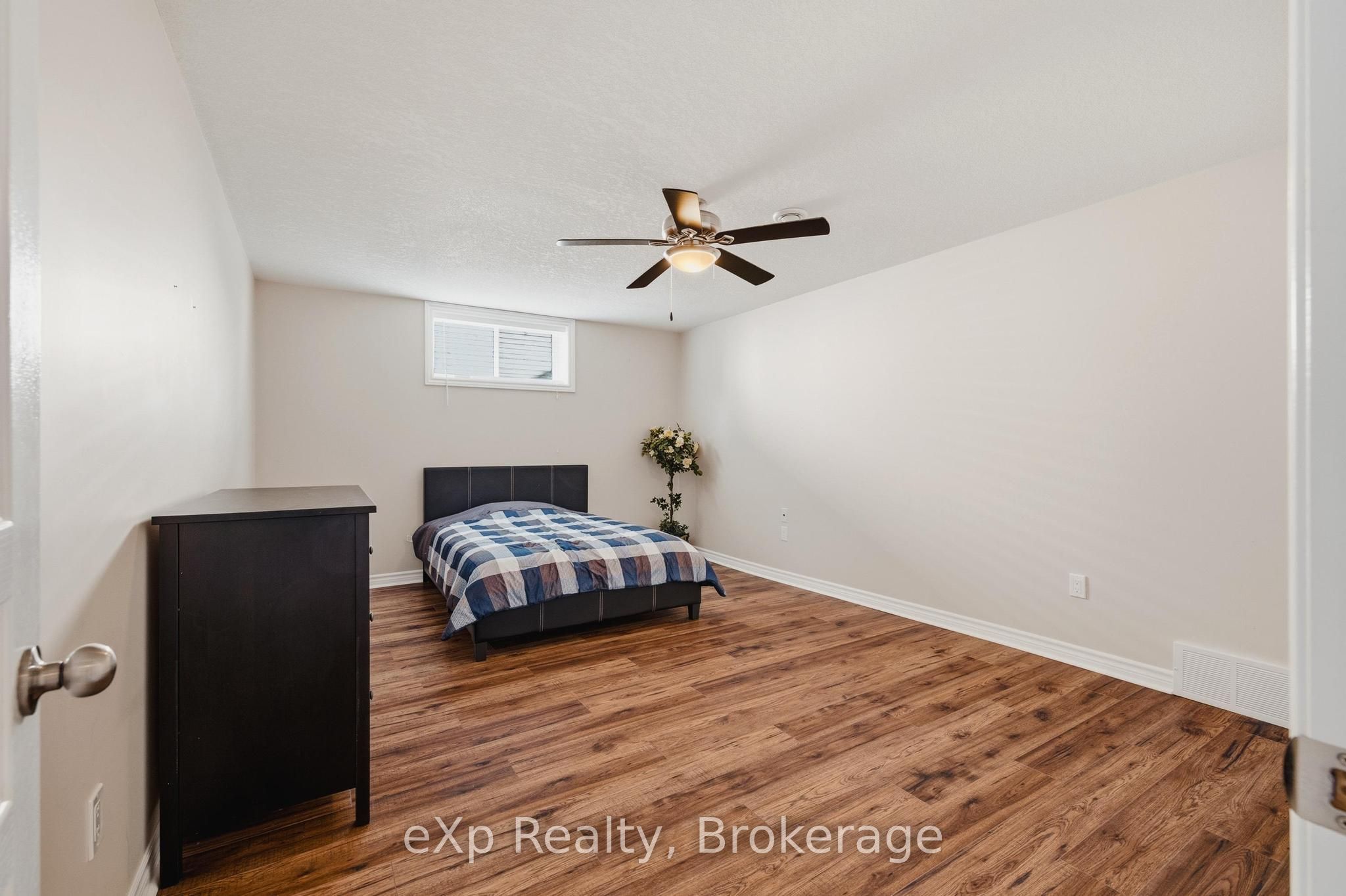 180 Ruby's Crescent Property Photo 20