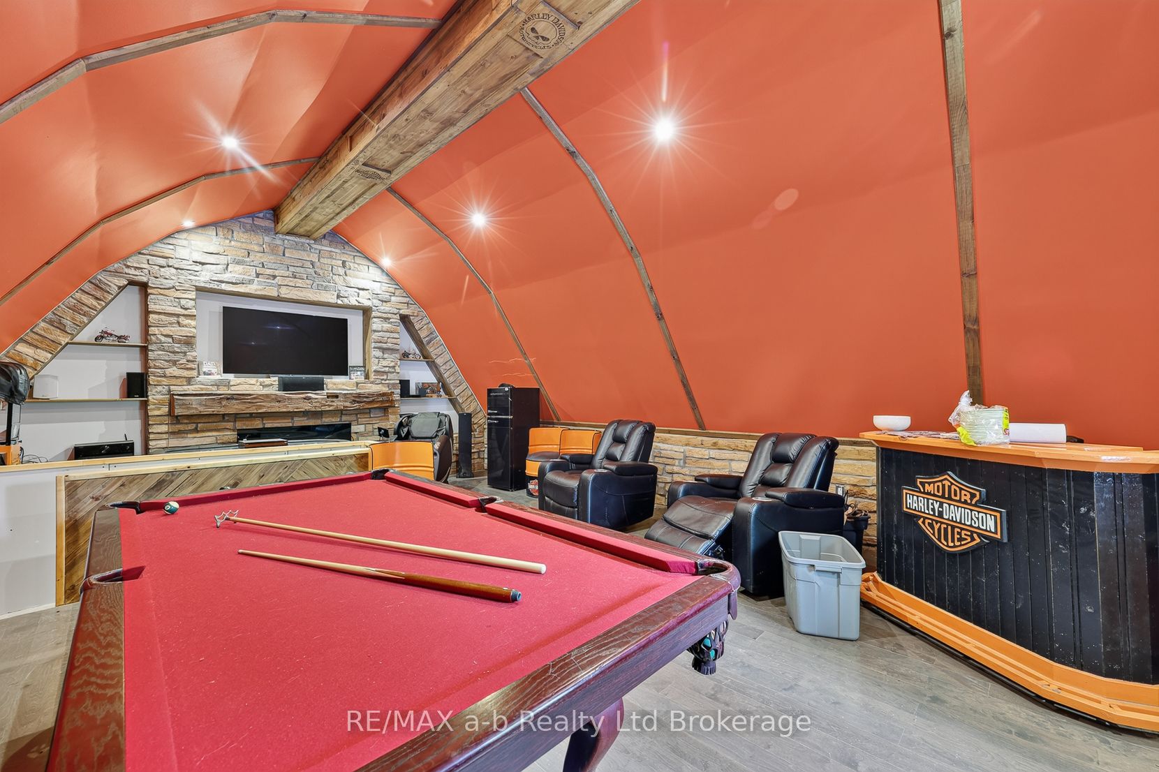 148 Dover Street Property Photo 15