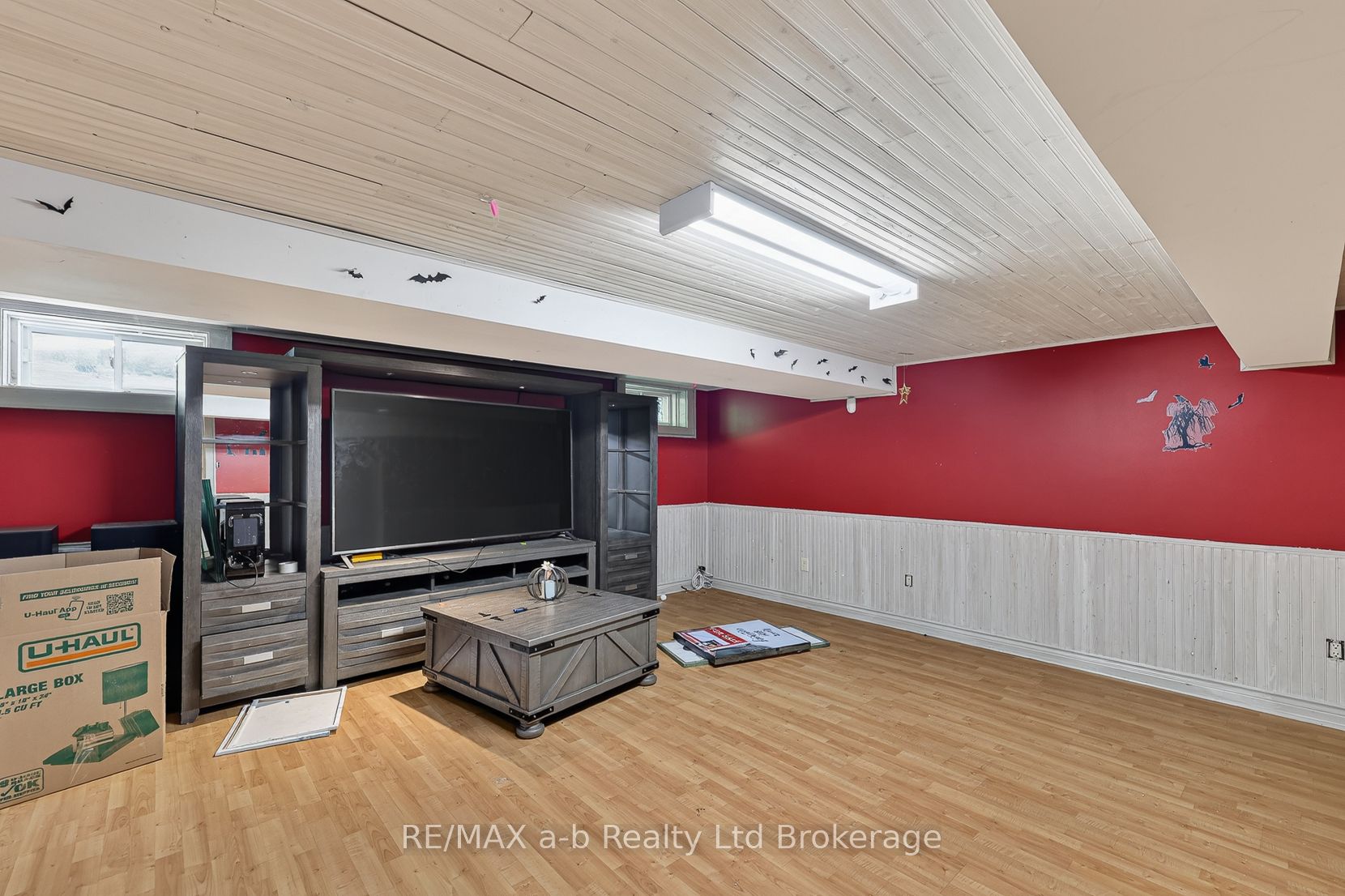 148 Dover Street Property Photo 43
