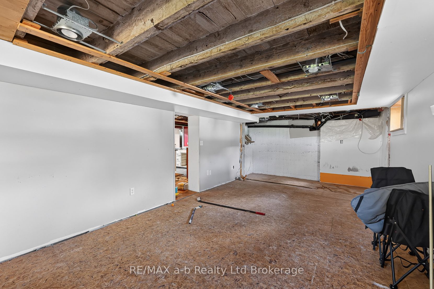 148 Dover Street Property Photo 45