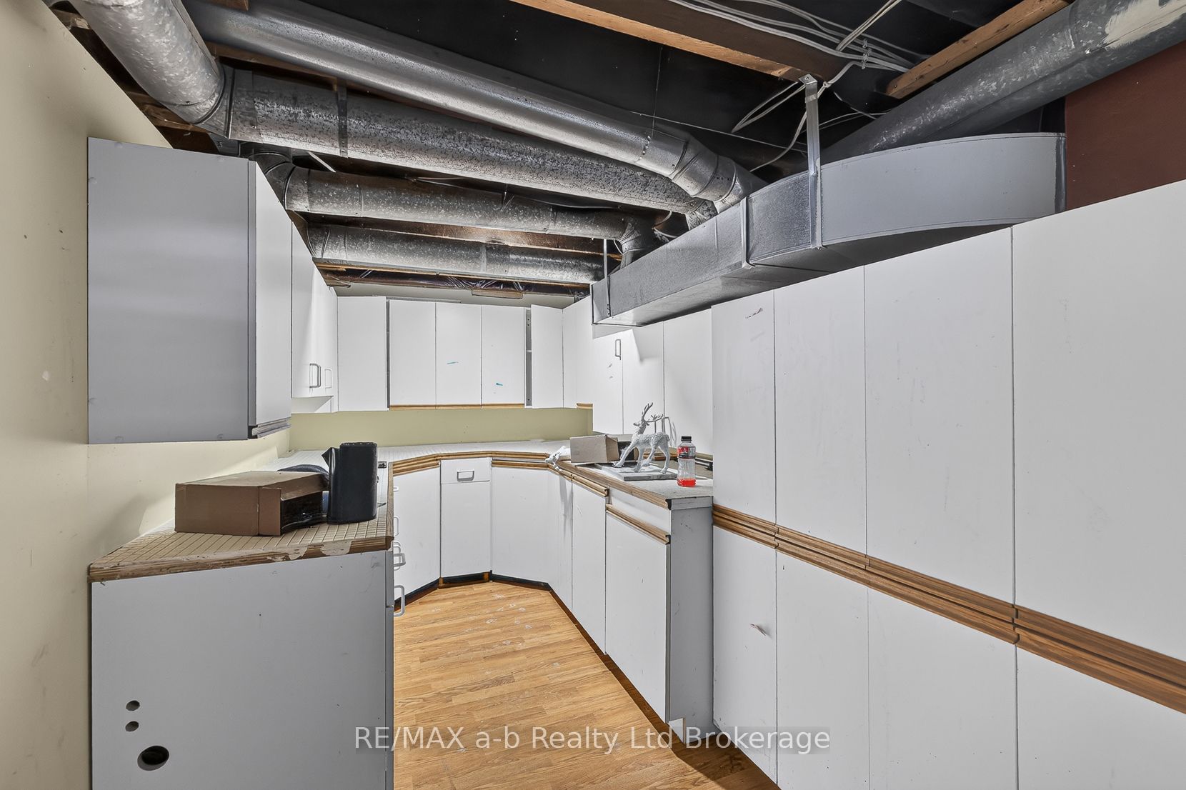 148 Dover Street Property Photo 46