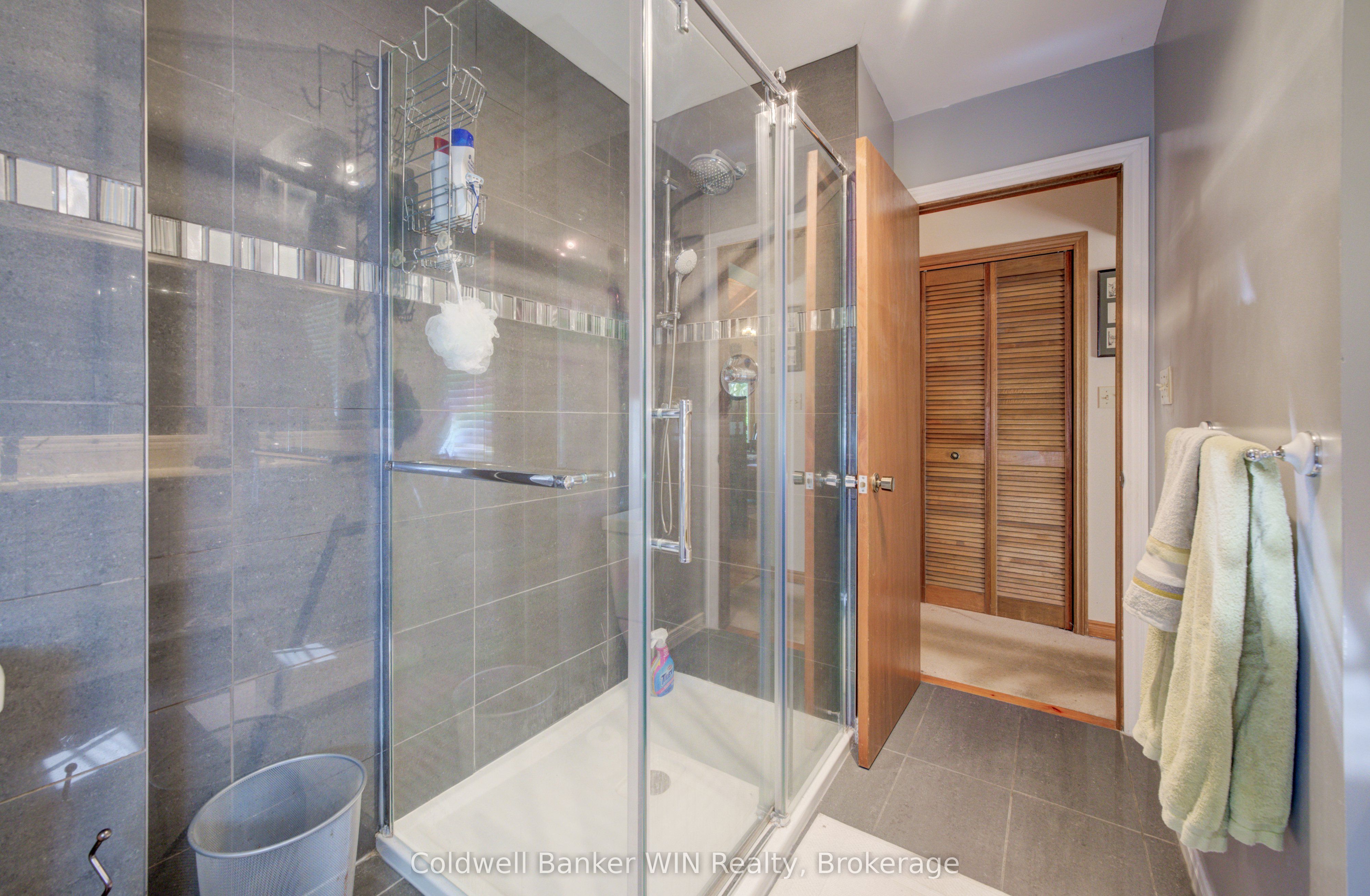 211269 Baseline Road Property Photo 23