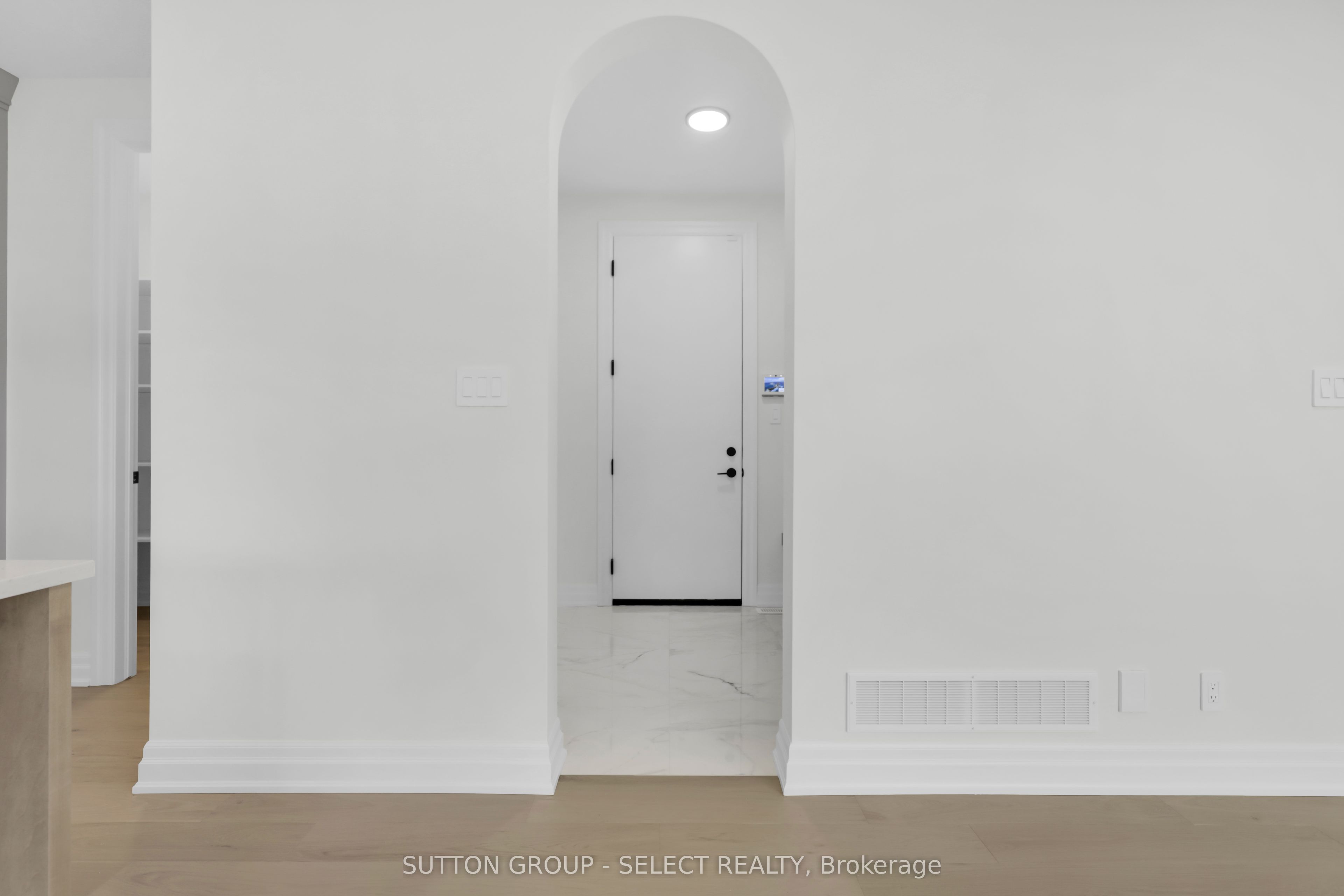 8 Purple Beech Street Property Photo 10