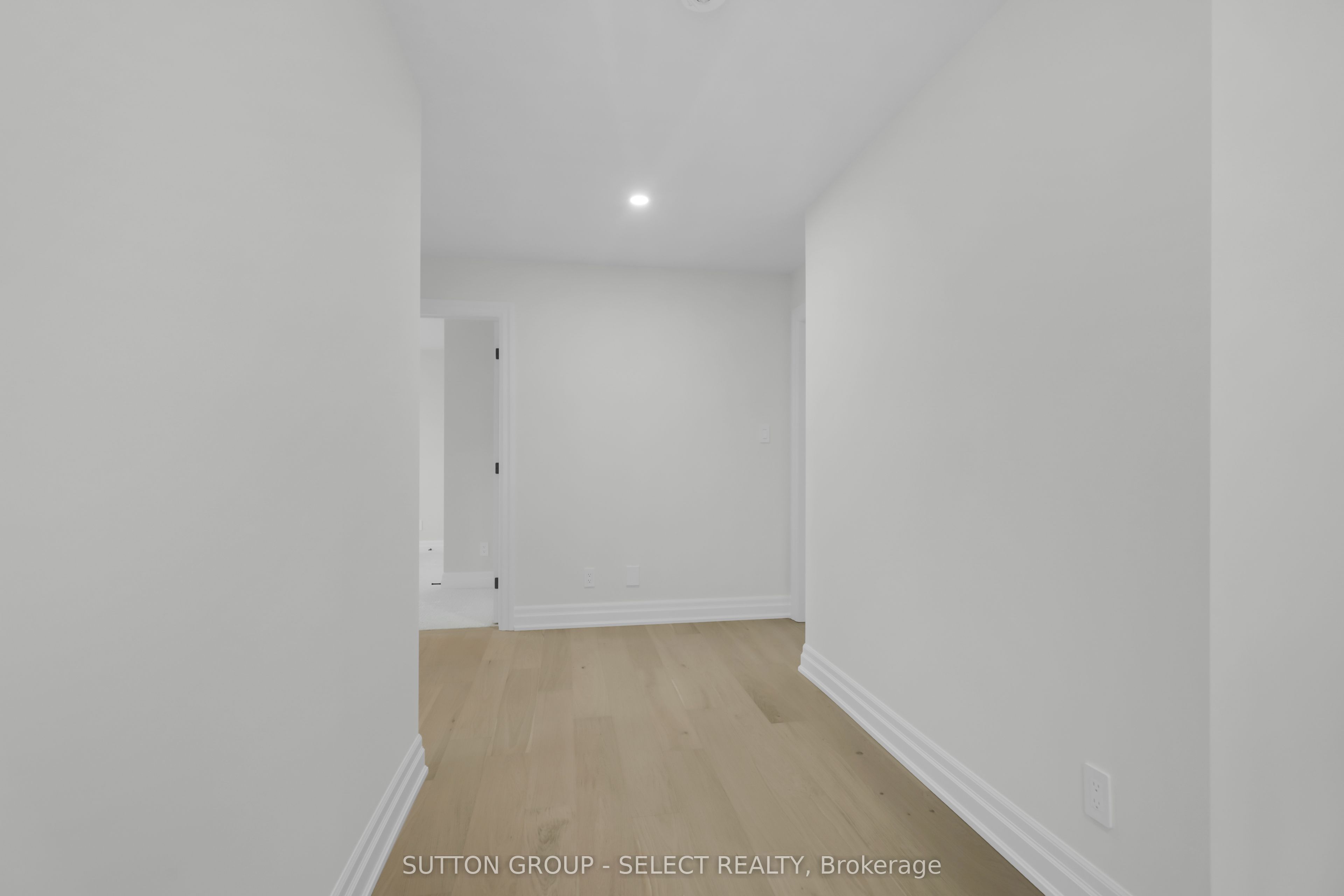 8 Purple Beech Street Property Photo 13