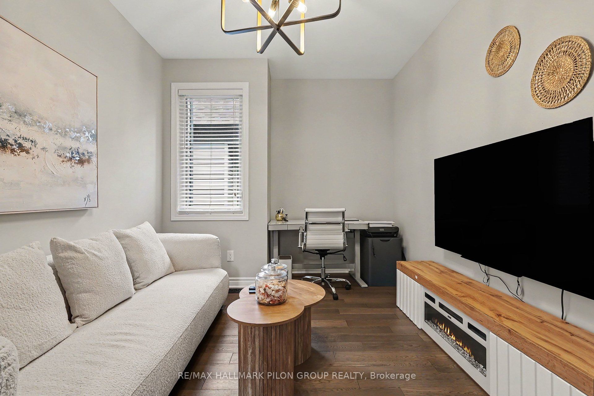 368 Hepatica Way Property Photo 21