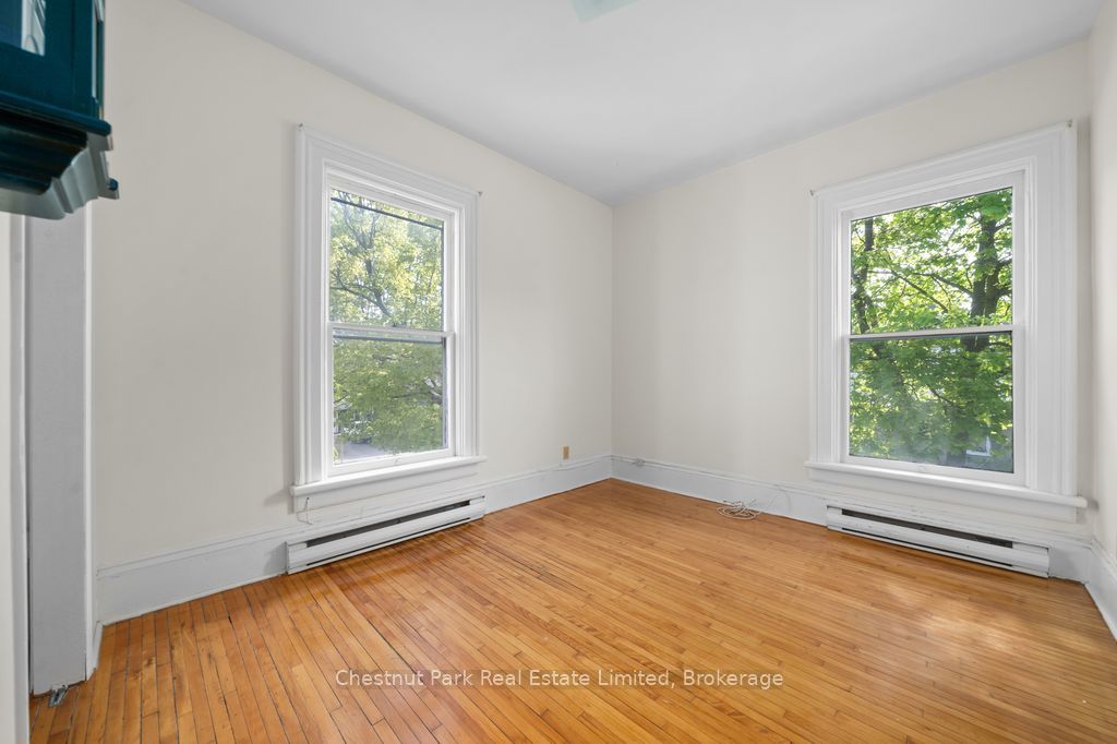 71 Queen Street Property Photo 32