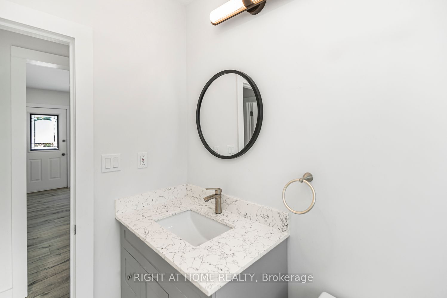 100 Green Mountain Road E Property Photo 14