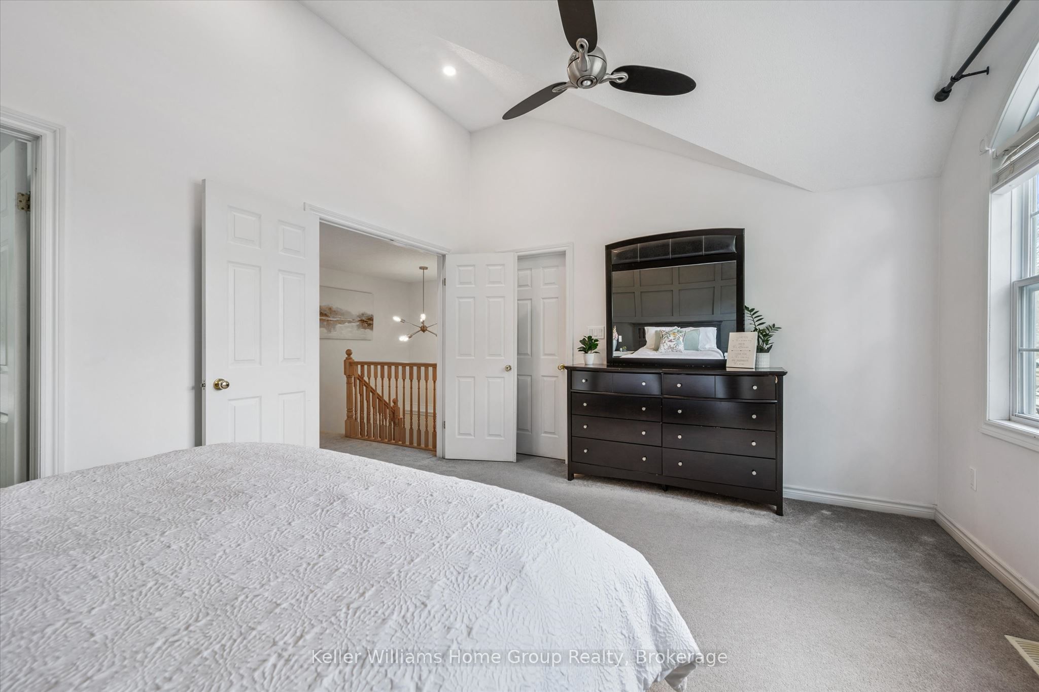 609 Perry Street Property Photo 12