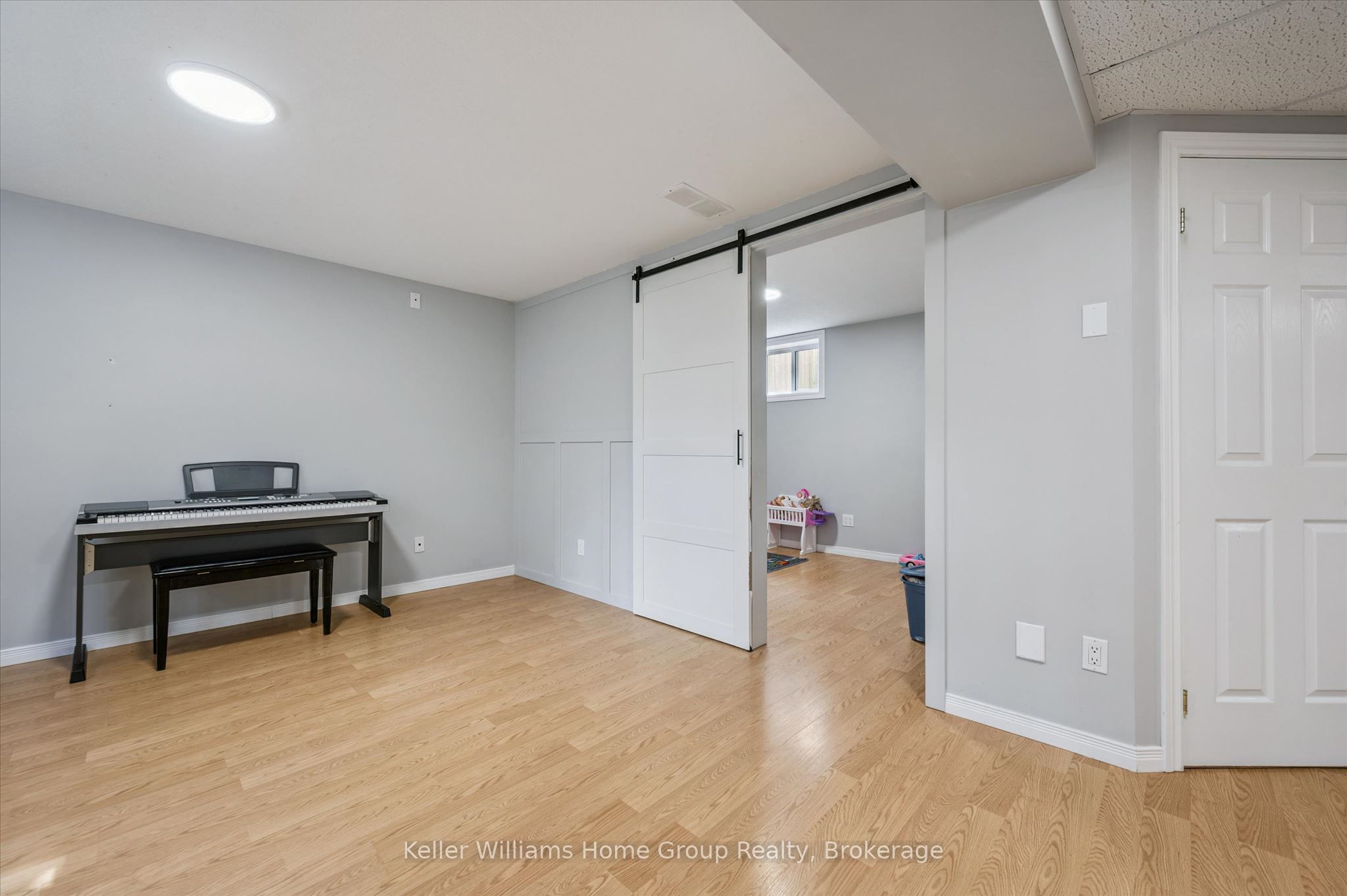 609 Perry Street Property Photo 22