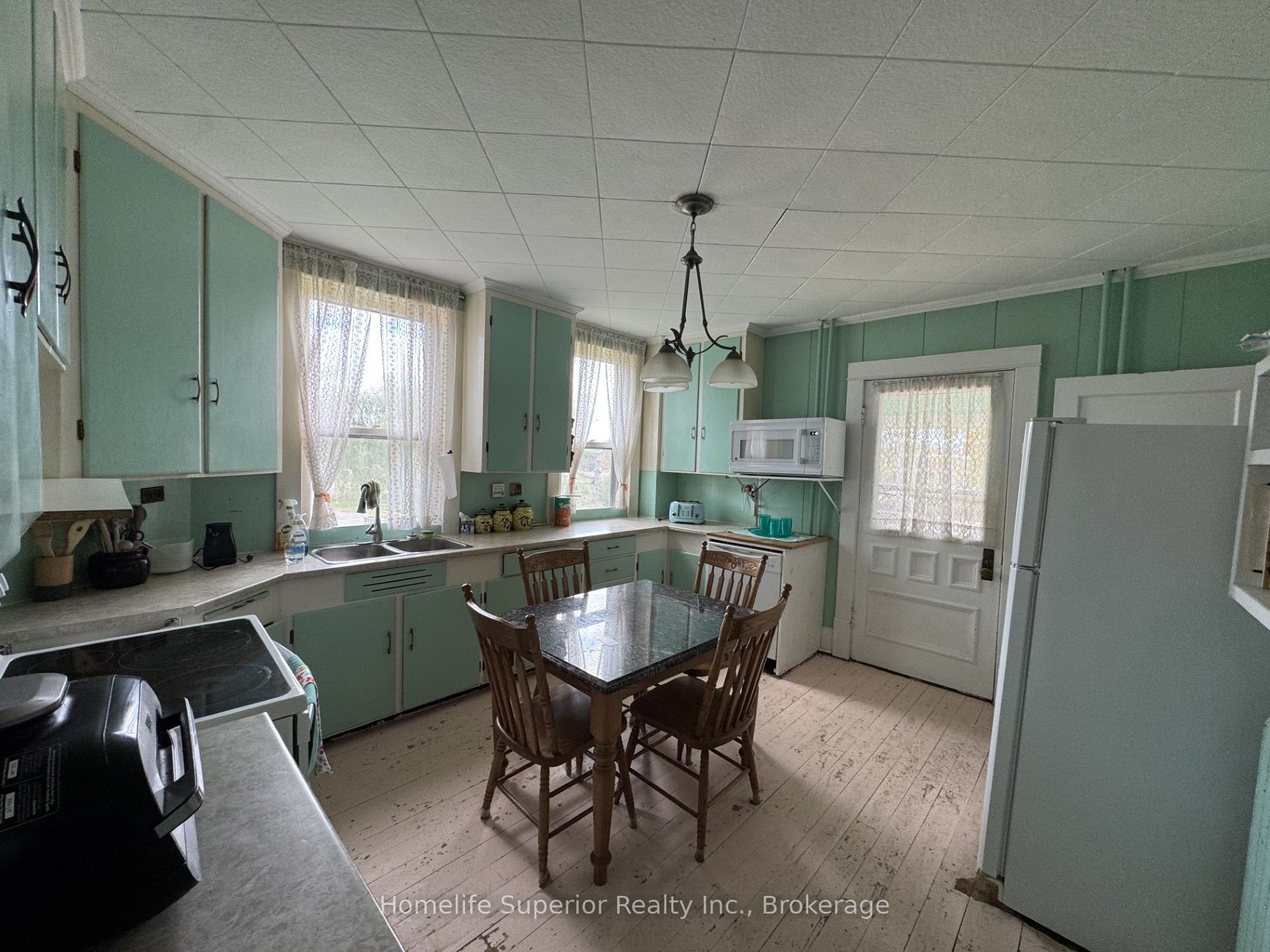 8 Private Road Property Photo 8