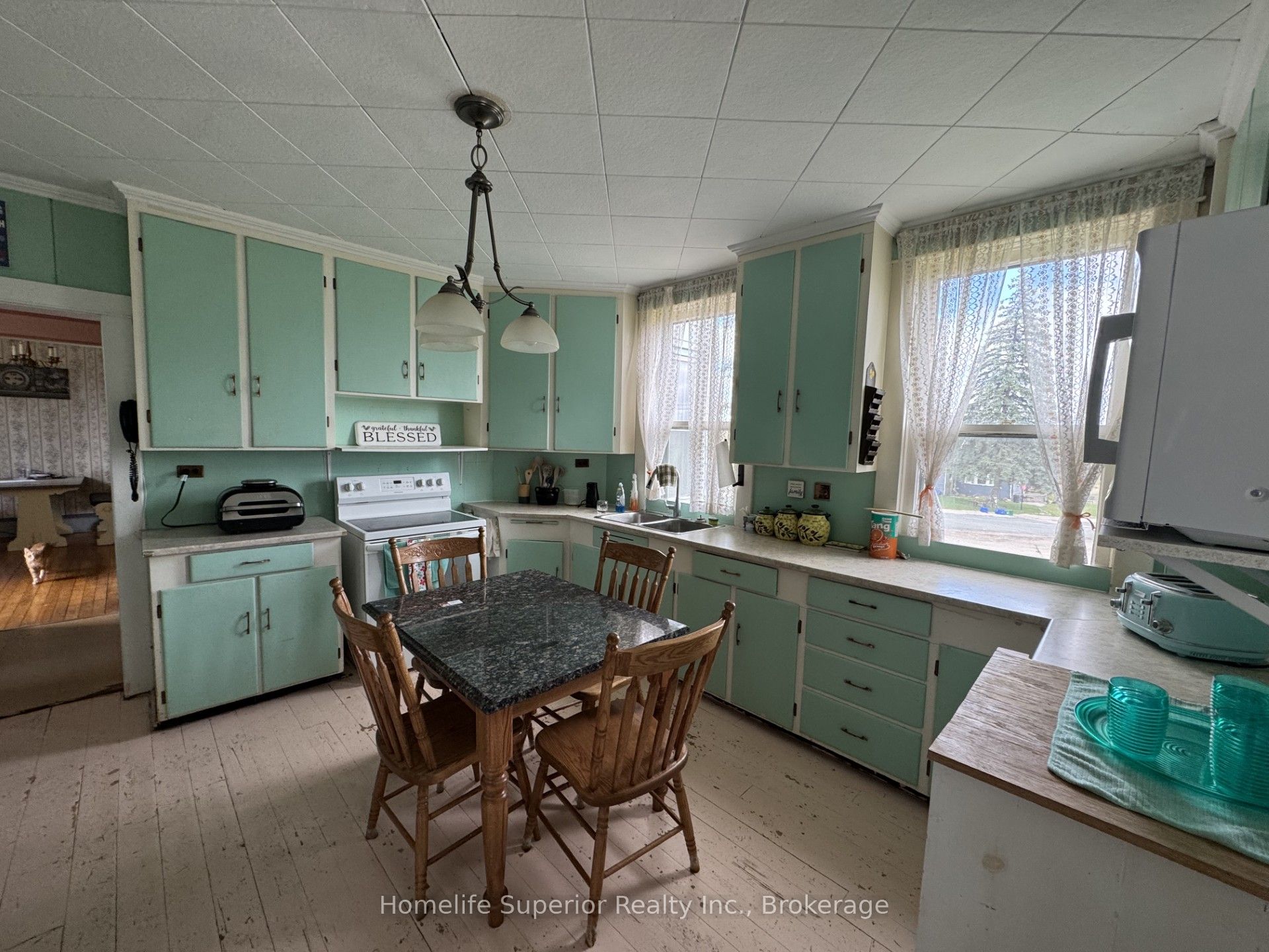 8 Private Road Property Photo 9