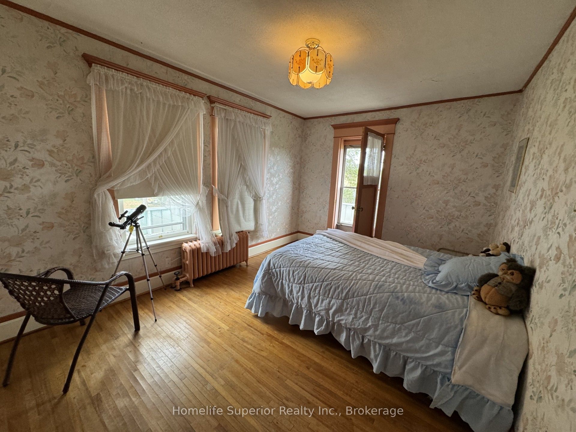 8 Private Road Property Photo 16