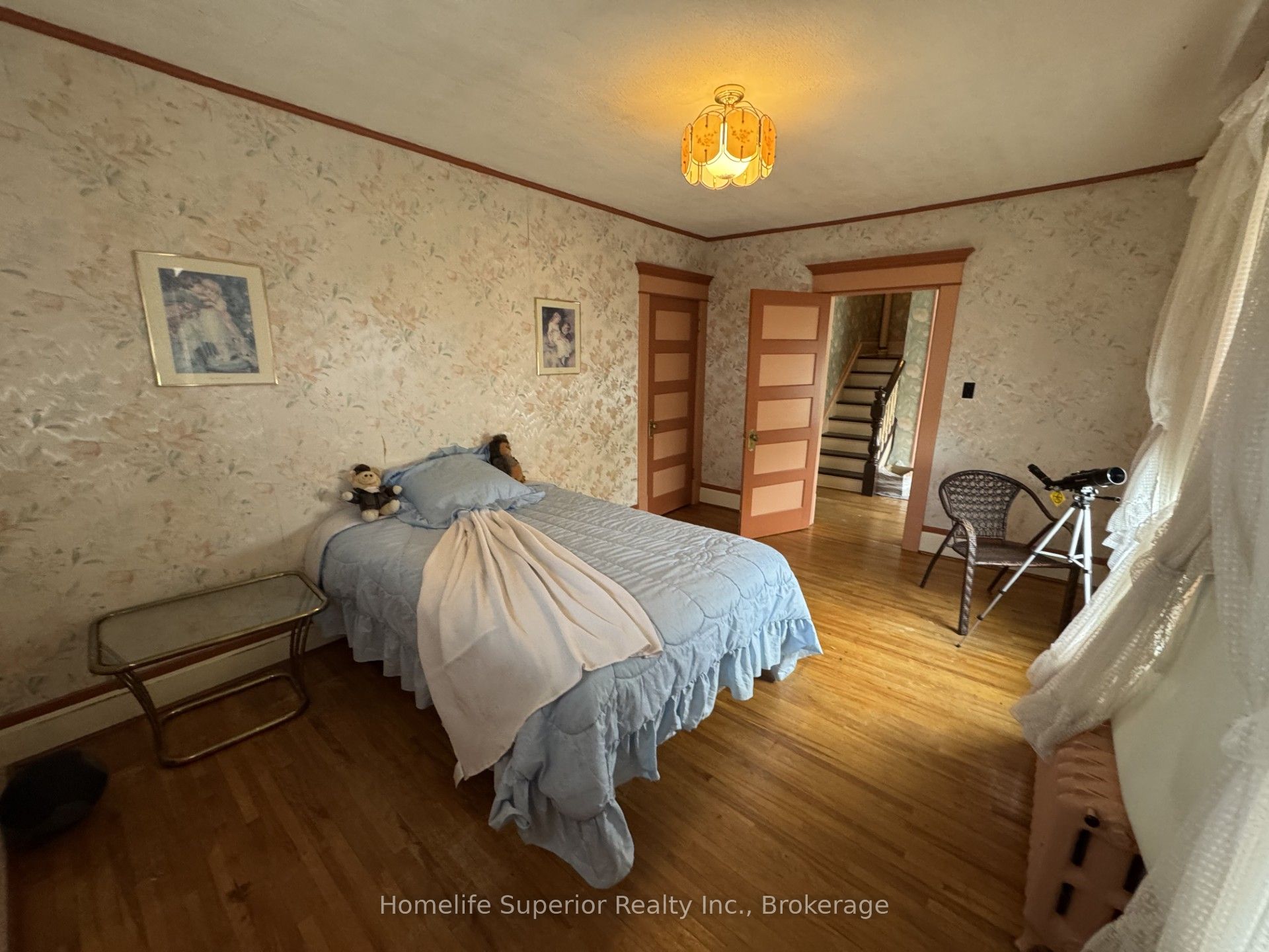 8 Private Road Property Photo 18