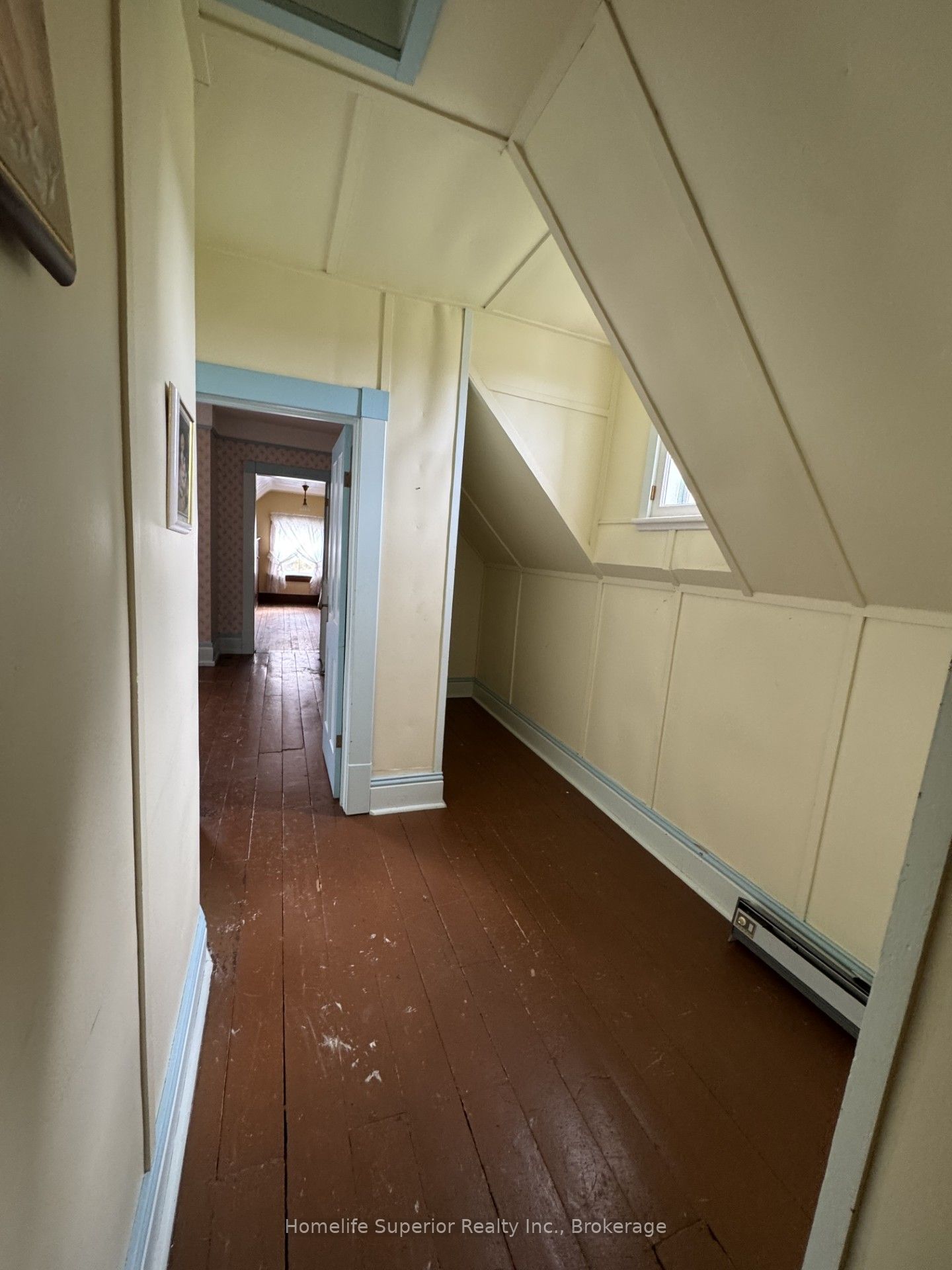 8 Private Road Property Photo 31