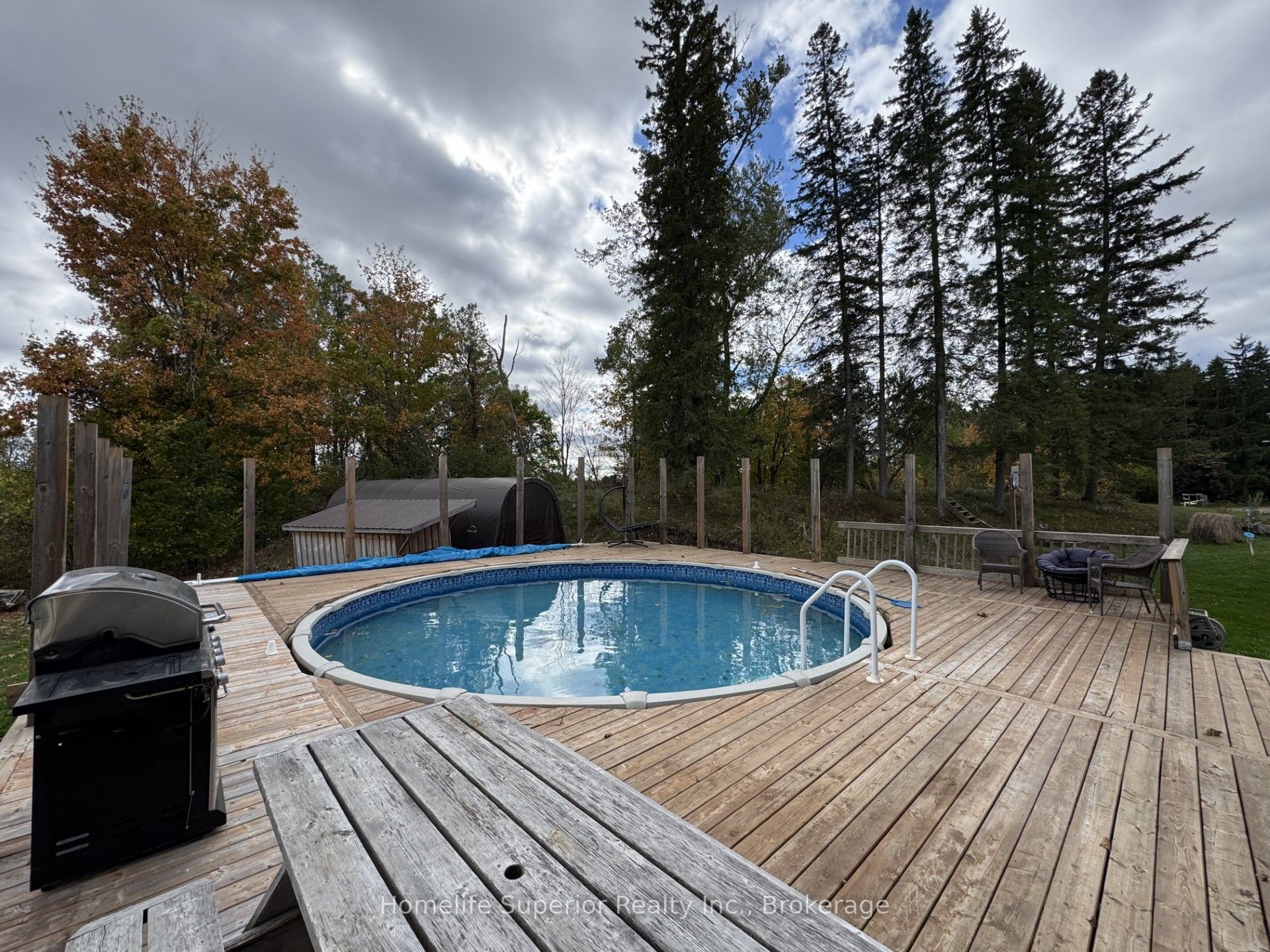 8 Private Road Property Photo 38