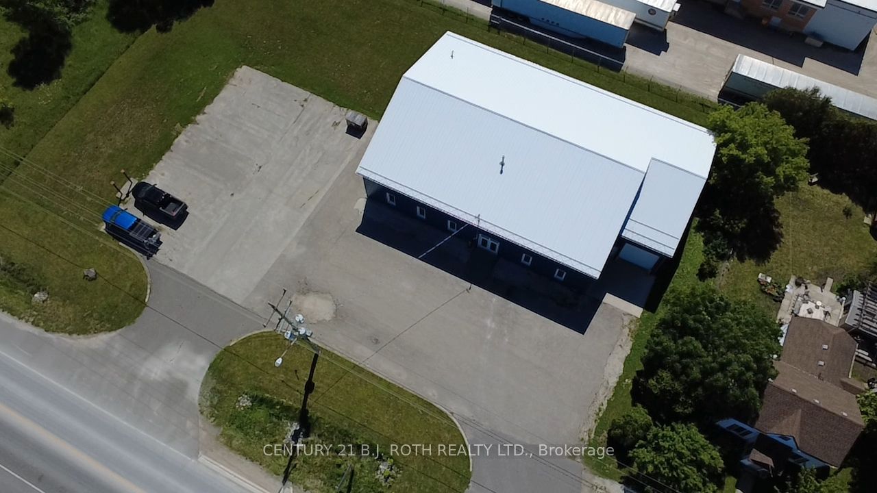 240 9th Avenue E Property Photo 5
