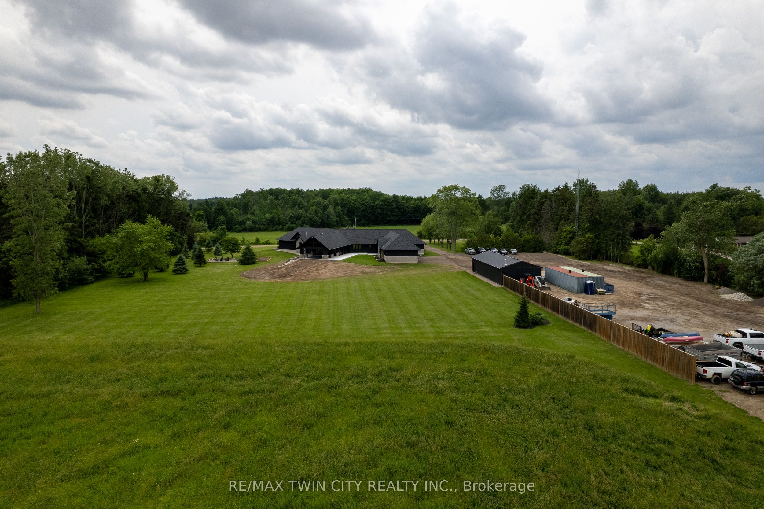 88 Etonia Road Property Photo 10