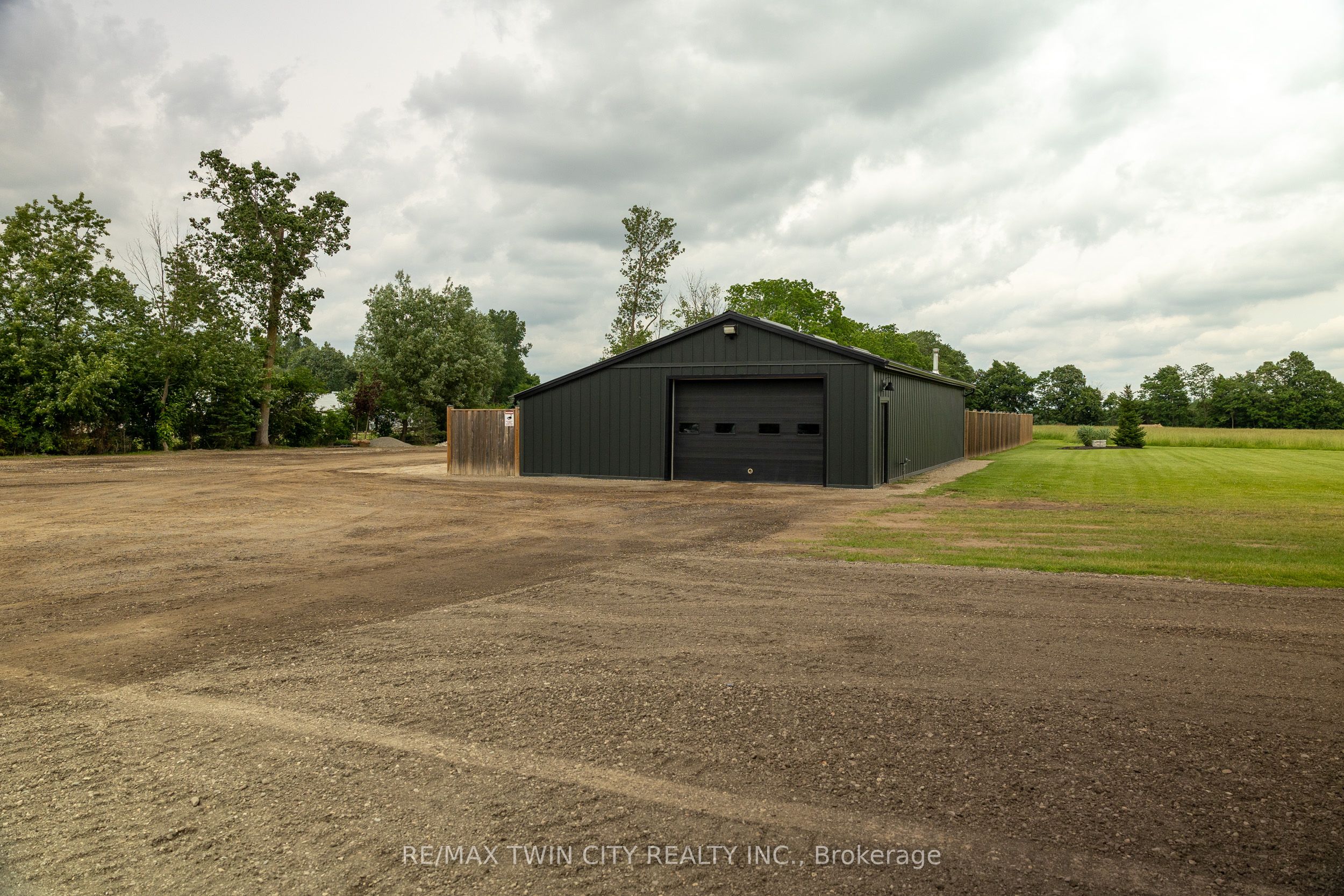 88 Etonia Road Property Photo 17