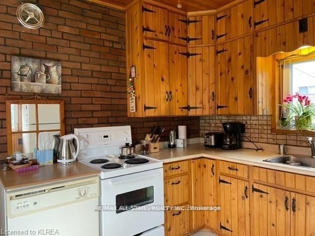 23 Francis Street Property Photo 7
