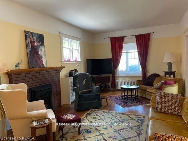 23 Francis Street Property Photo 9