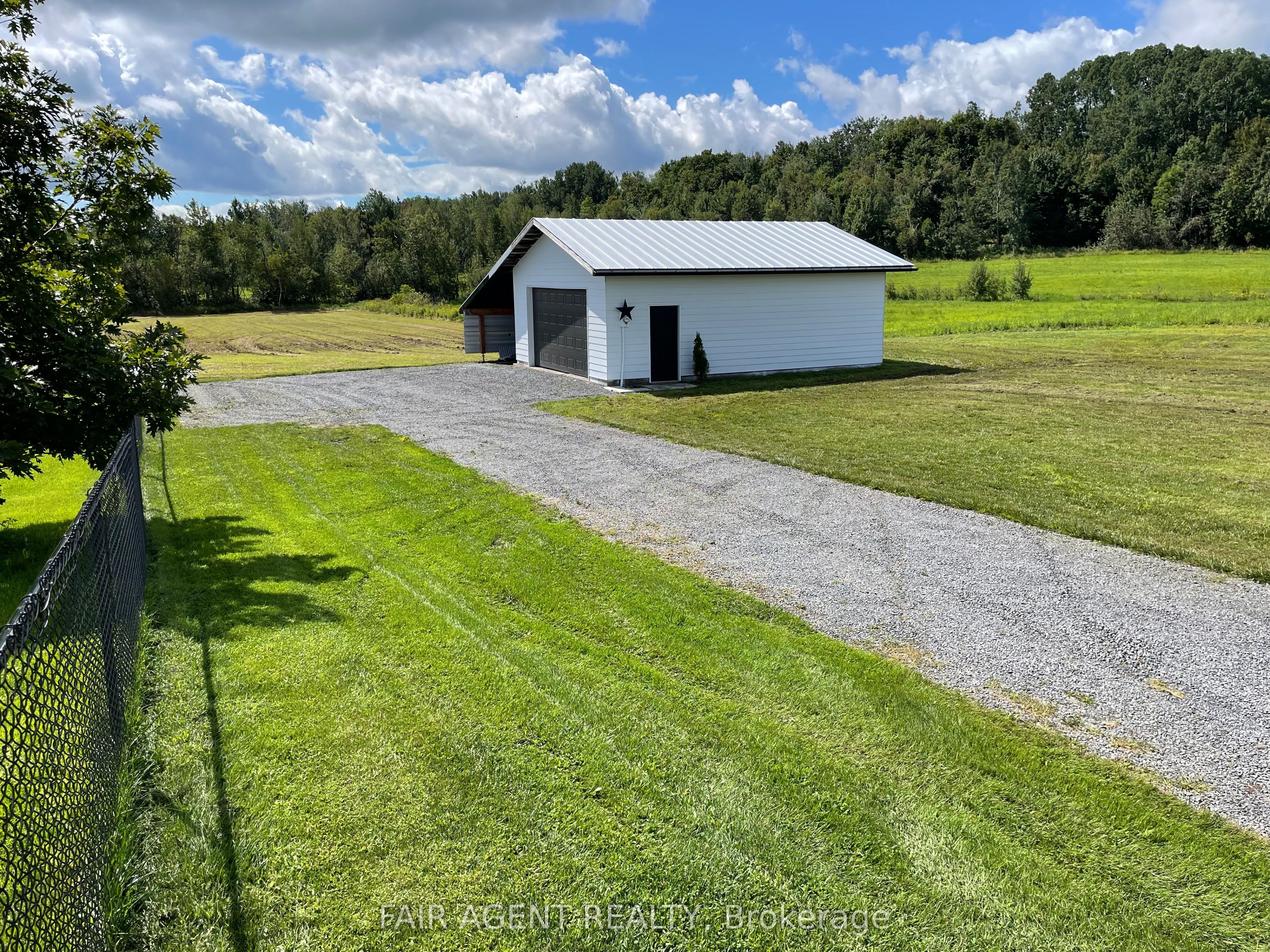 2130 Du Golf Road Property Photo 1
