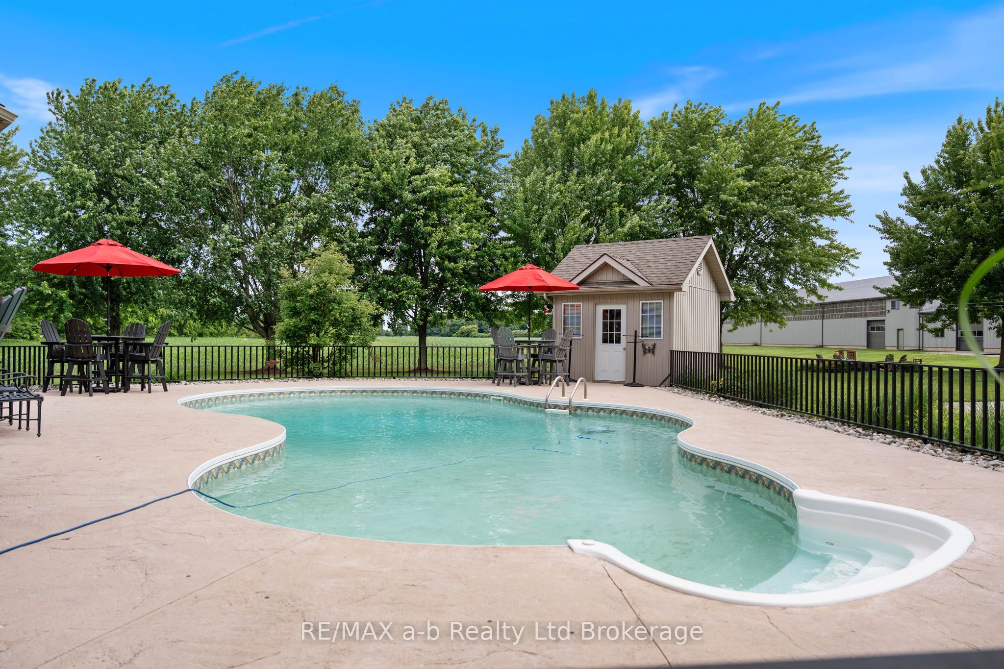 55226 Best Line Property Photo 38
