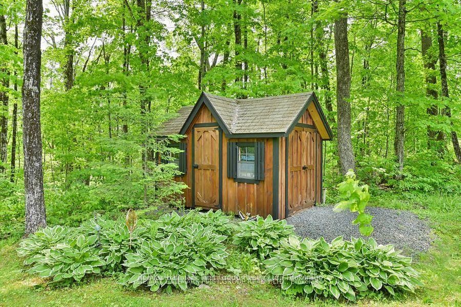 1571 Cordova Road Property Photo 33