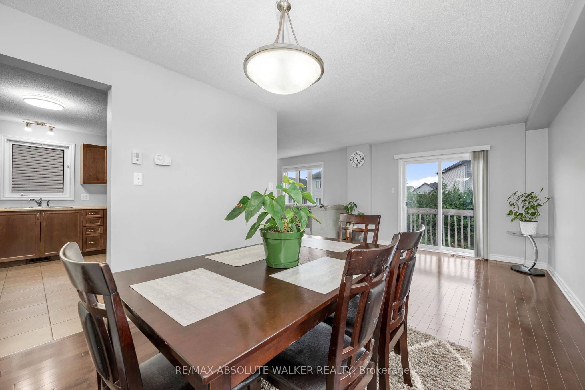 281 Sterling Avenue Property Photo 3