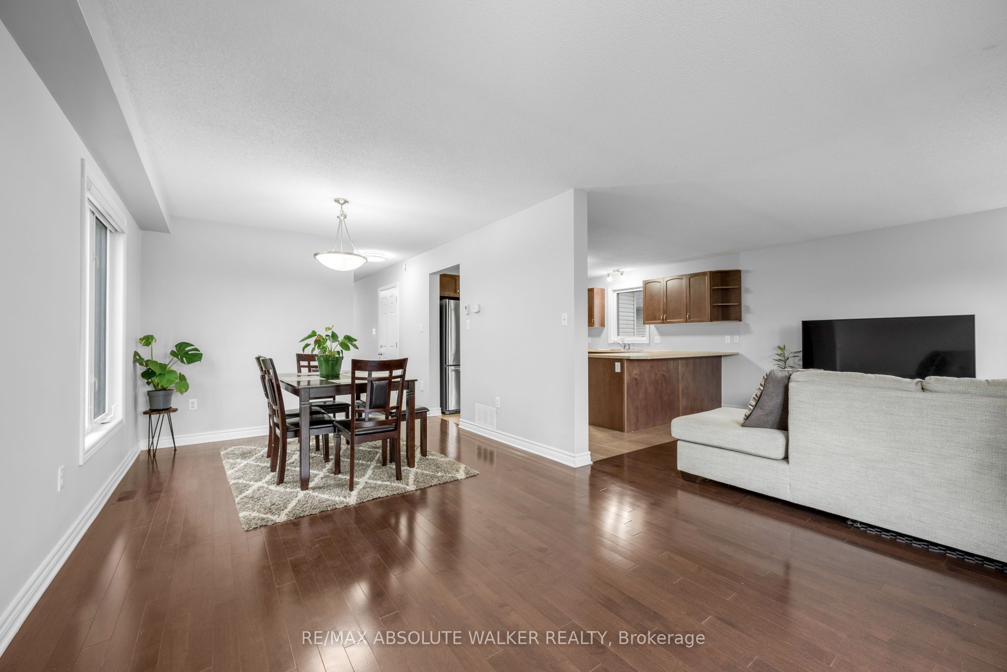 281 Sterling Avenue Property Photo 5