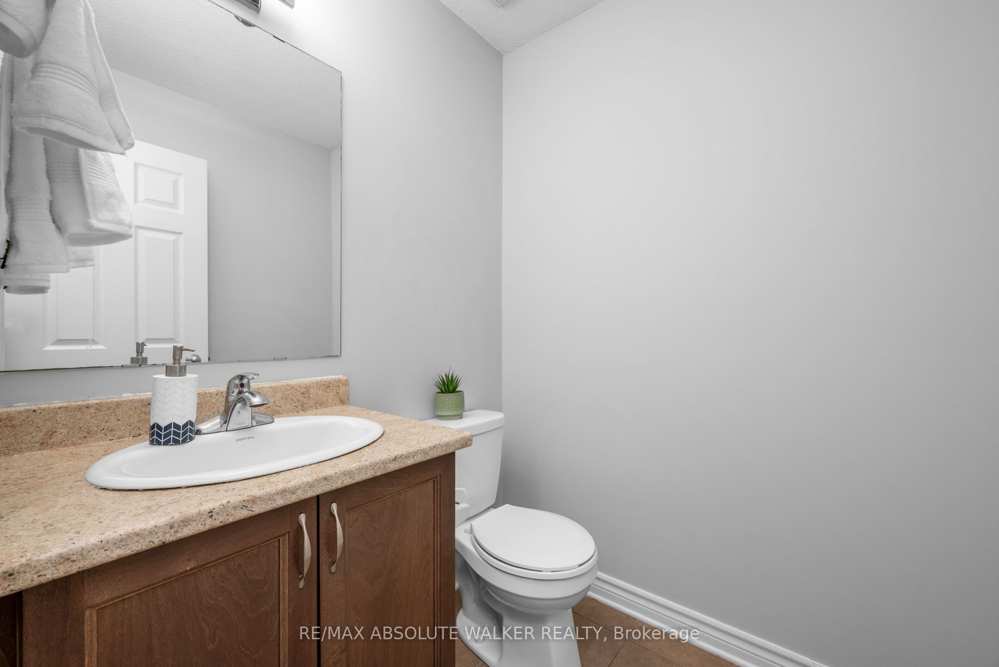 281 Sterling Avenue Property Photo 14