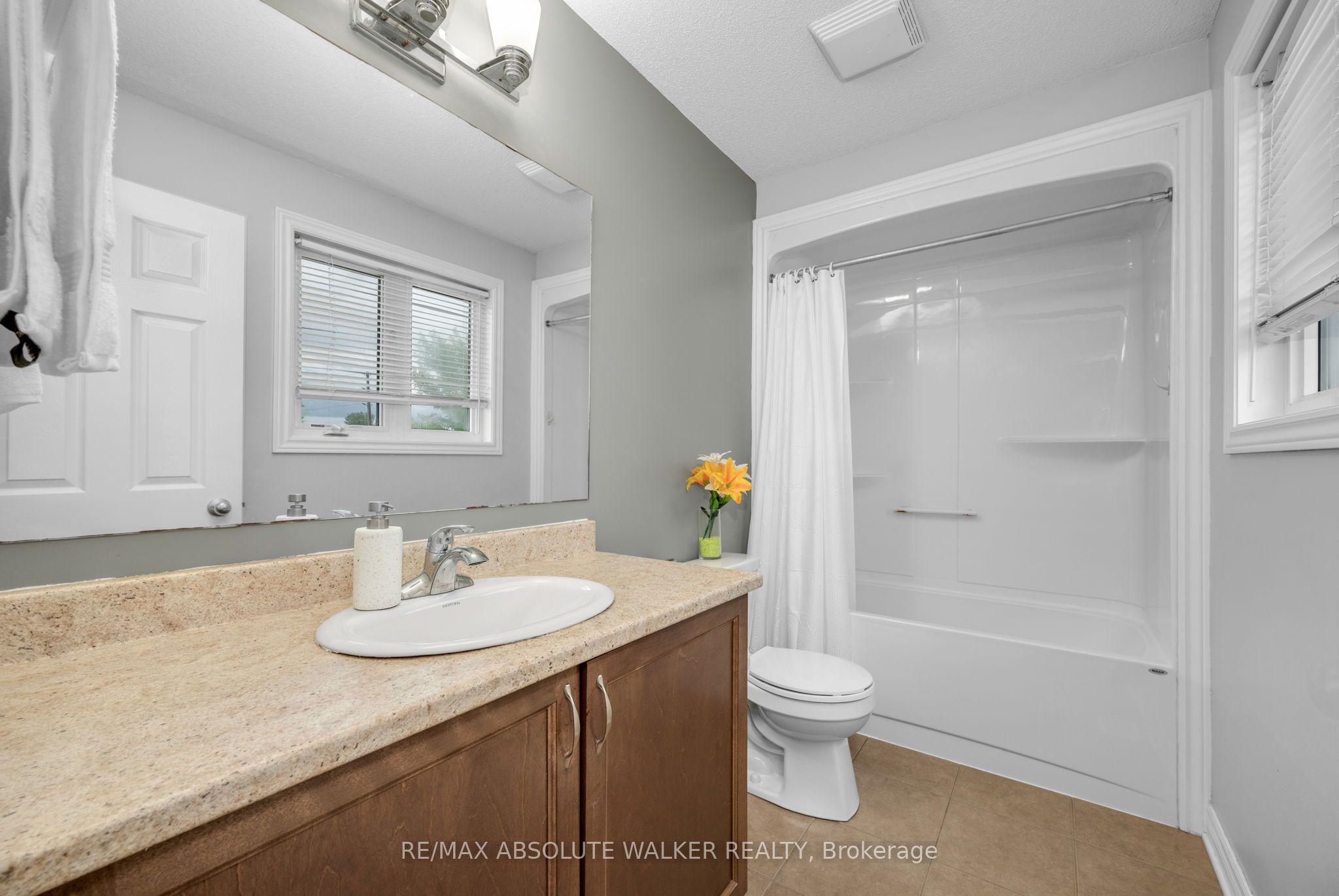 281 Sterling Avenue Property Photo 18