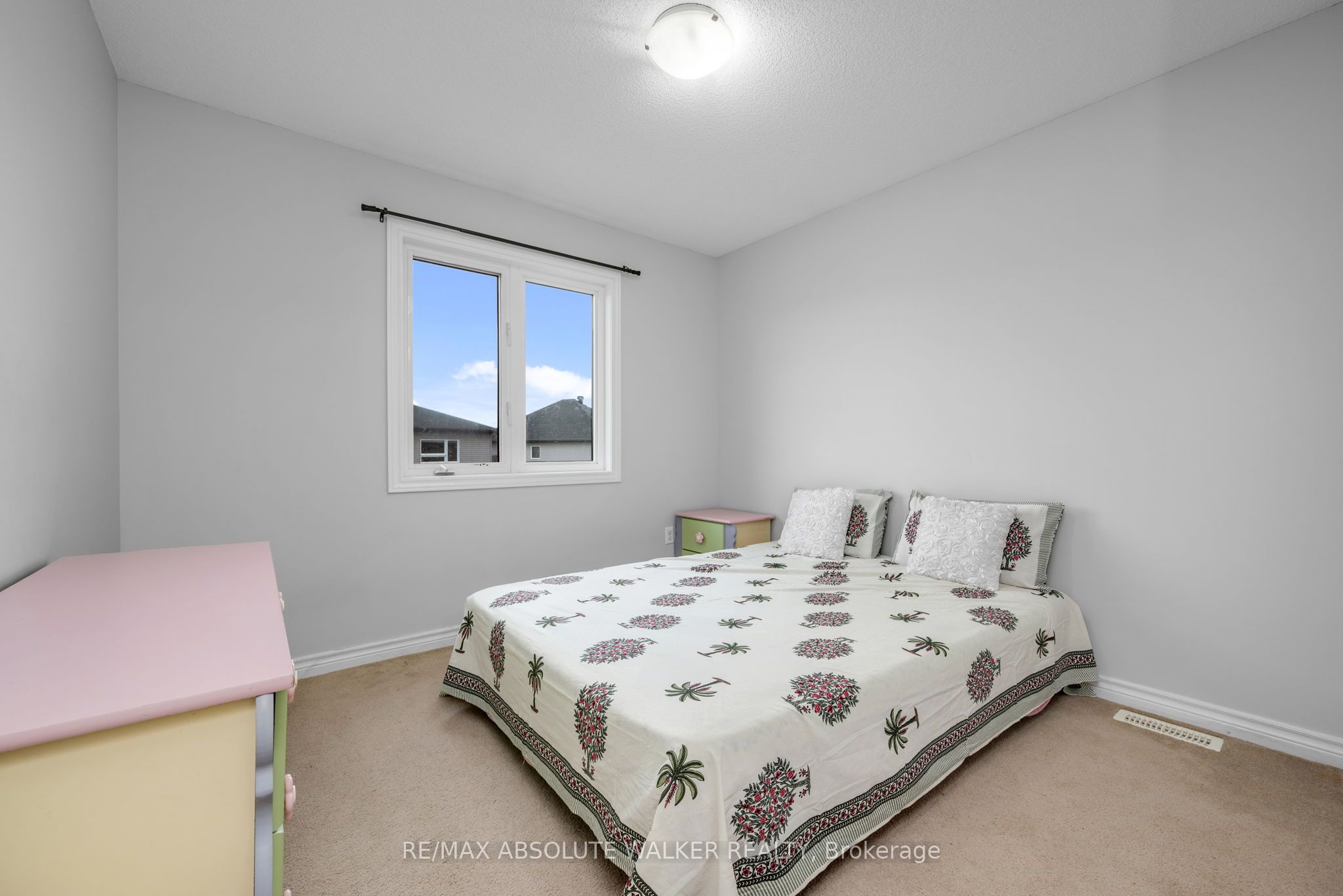 281 Sterling Avenue Property Photo 21