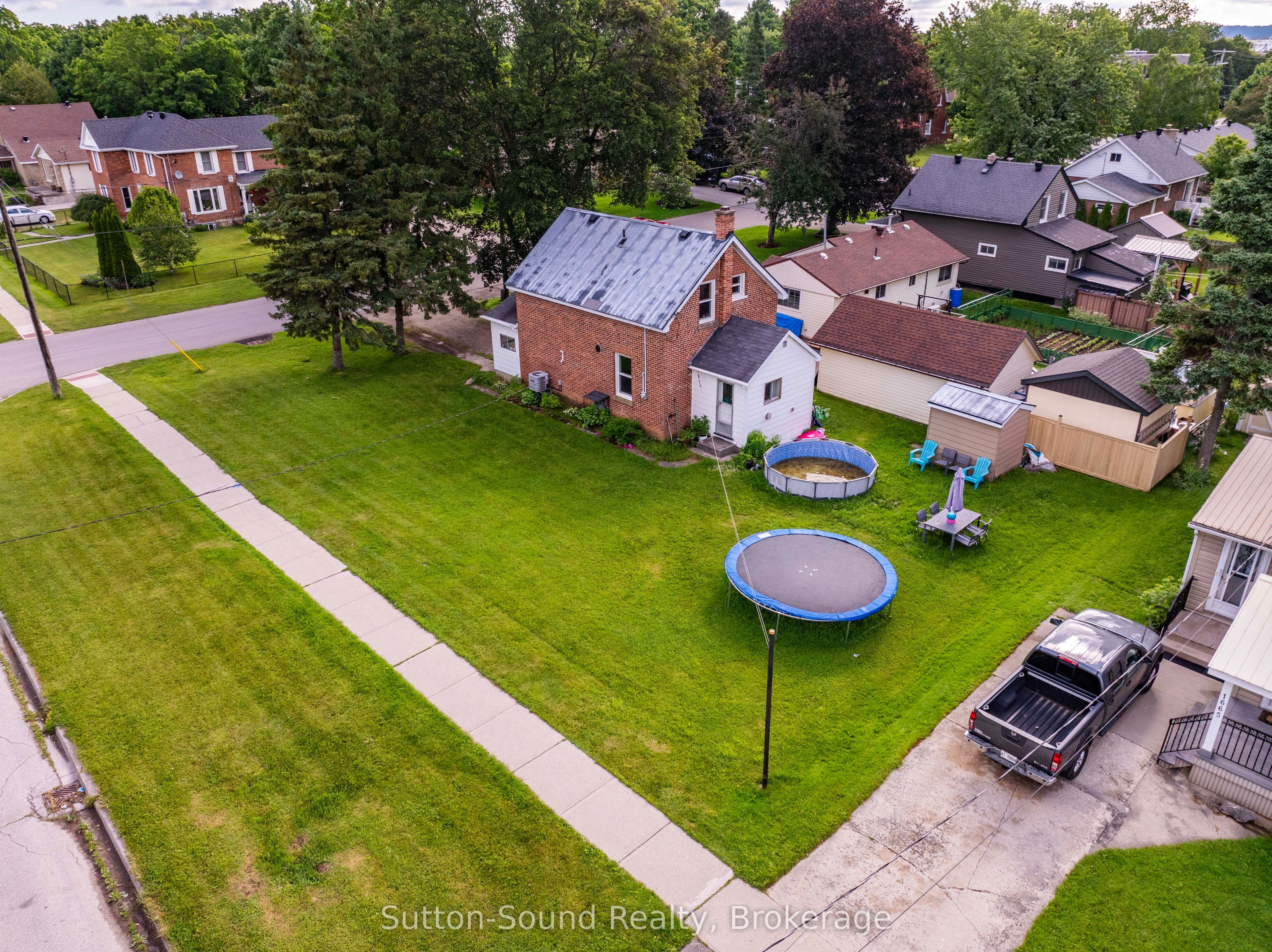 705 17th Street E Property Photo 19
