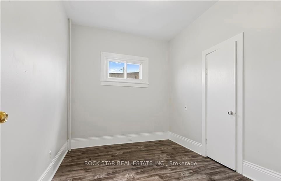 235 Hamilton Road Property Photo 6
