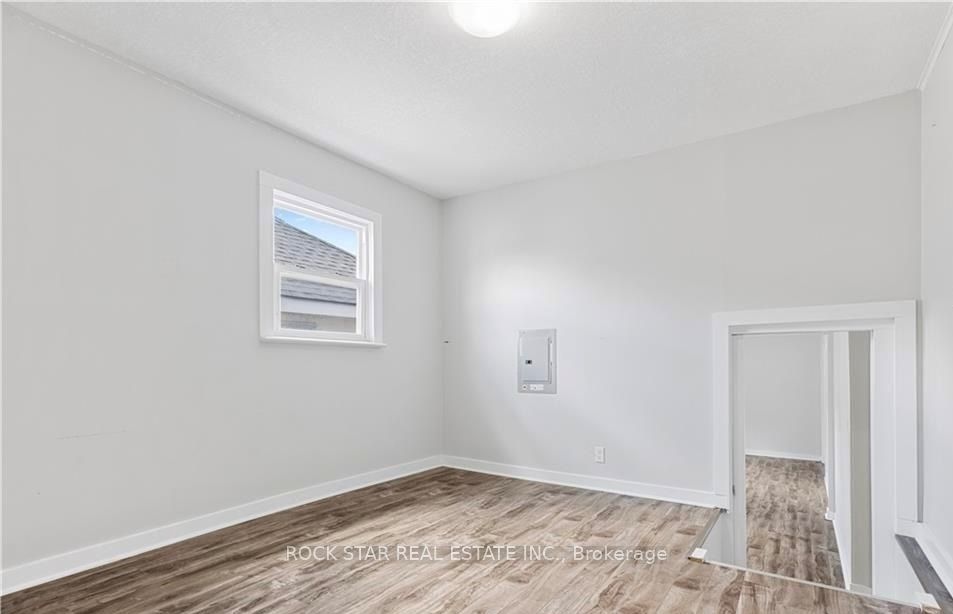 235 Hamilton Road Property Photo 12