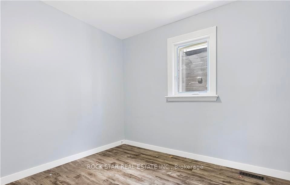 235 Hamilton Road Property Photo 20