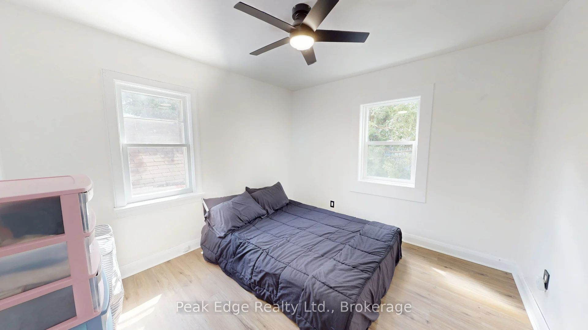 281 6th Street Property Photo 13