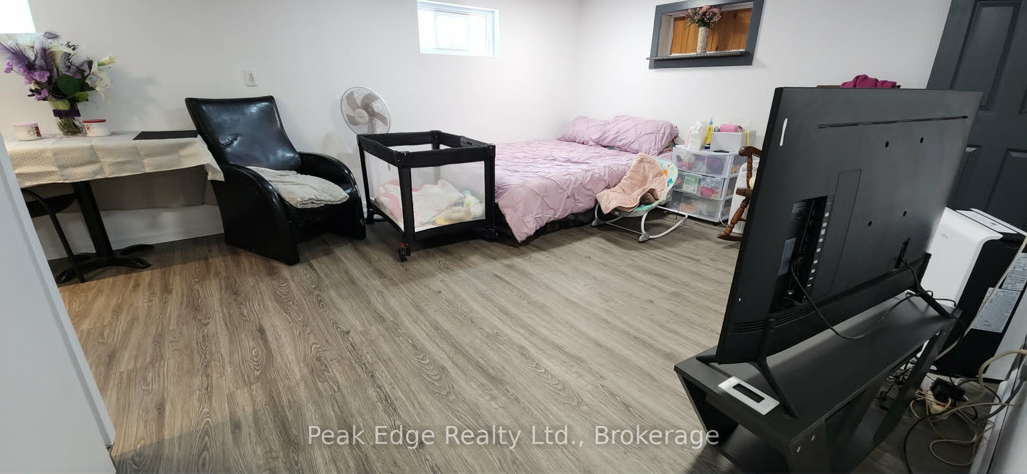 281 6th Street Property Photo 20