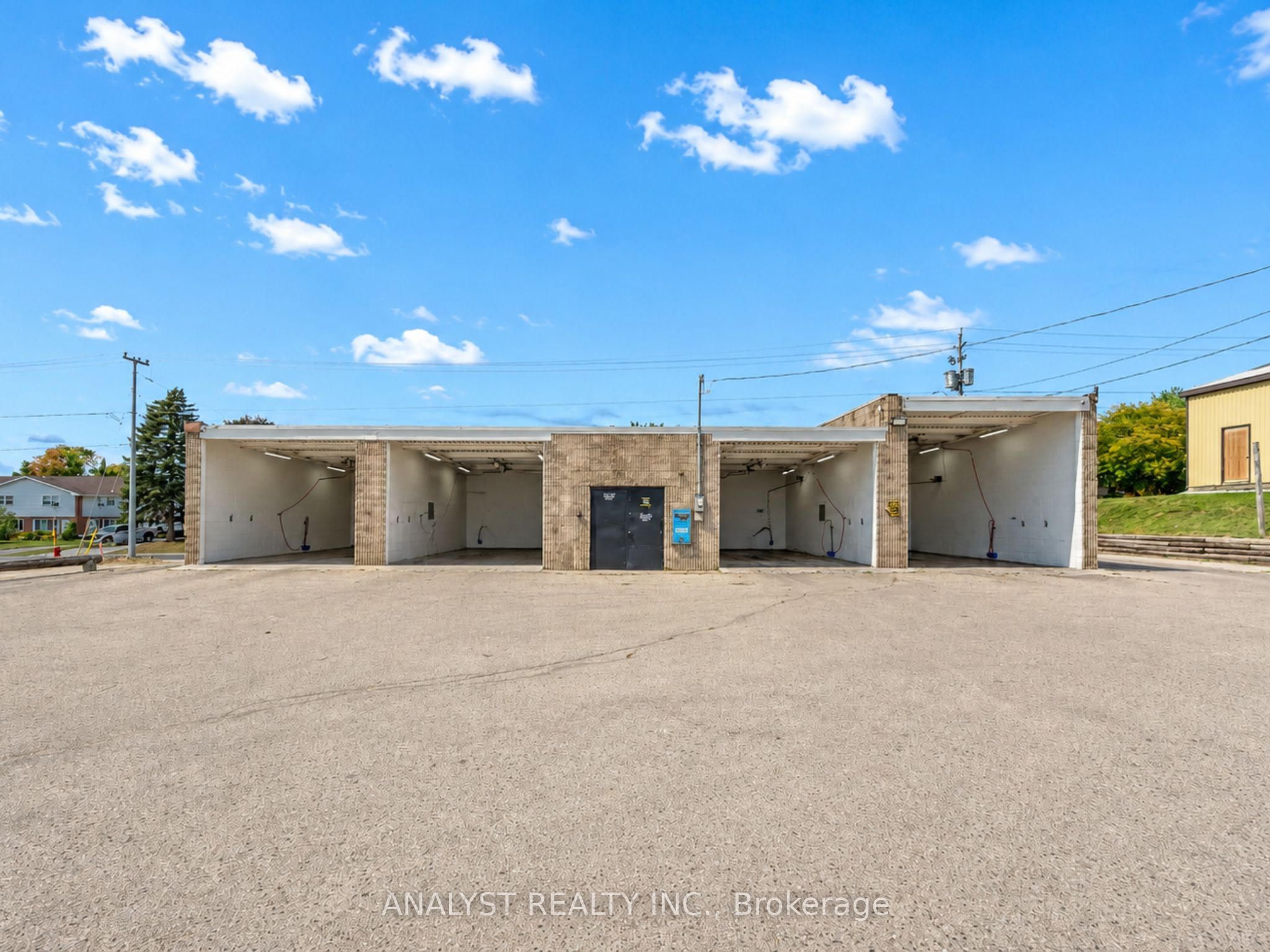 683 11th Street Property Photo 1