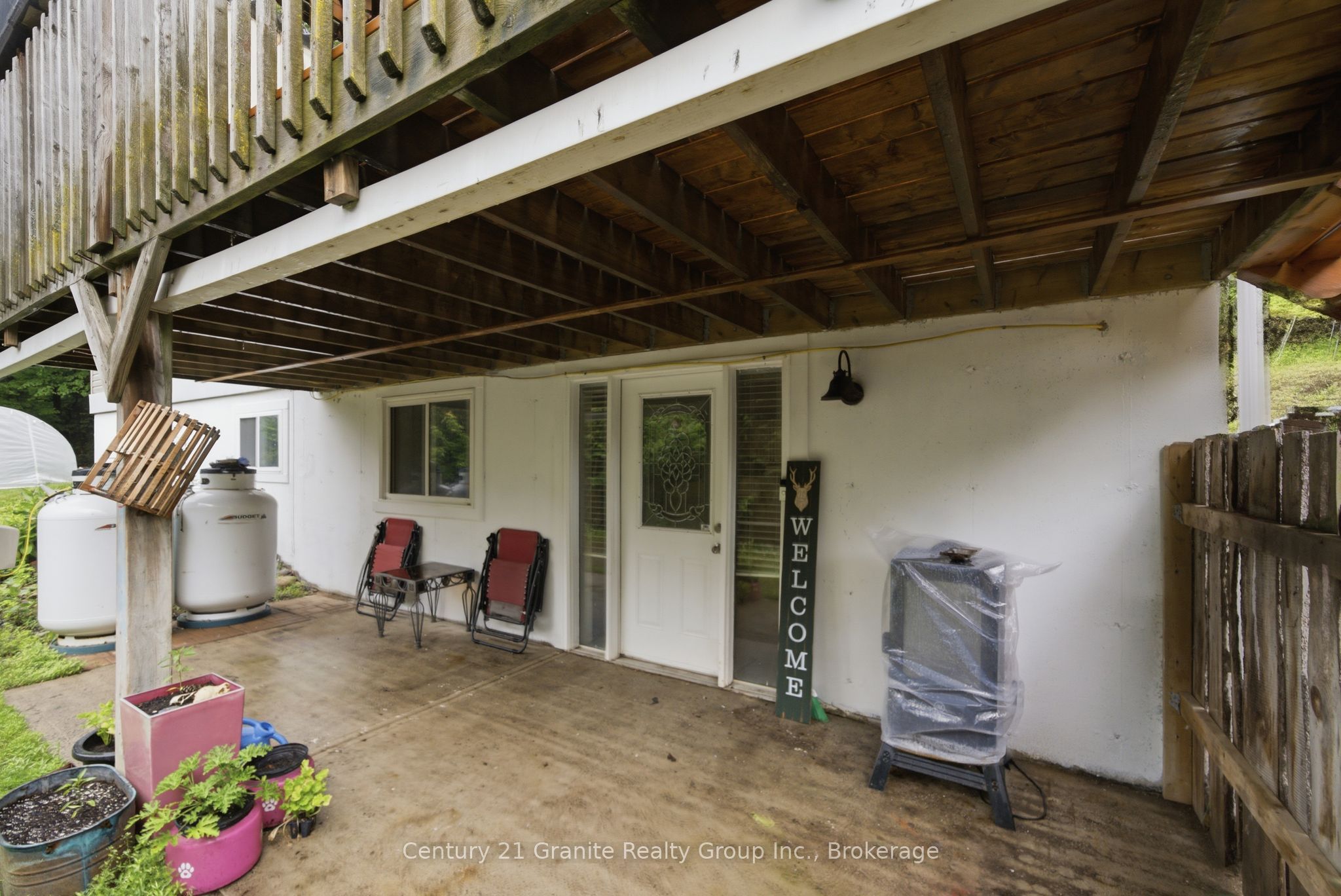 2427 North Shore Road Property Photo 3