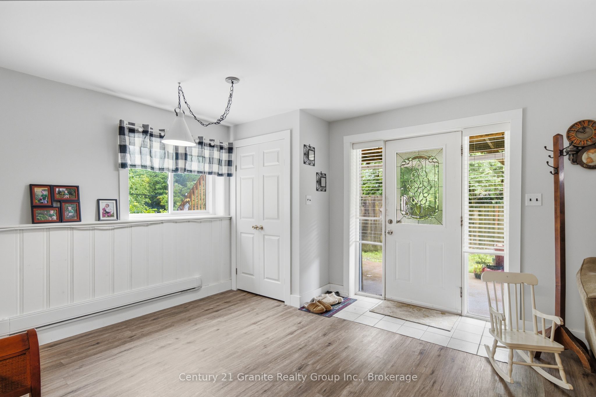 2427 North Shore Road Property Photo 6