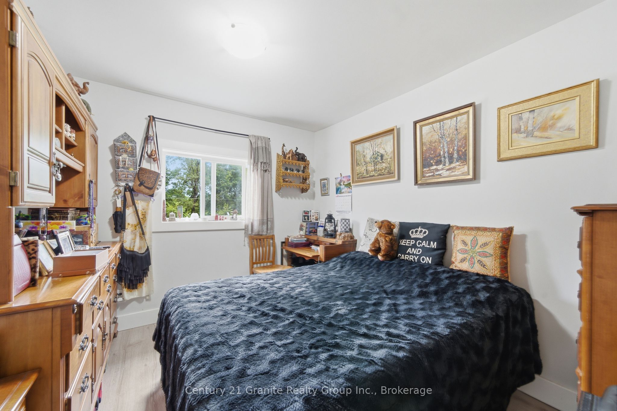 2427 North Shore Road Property Photo 11