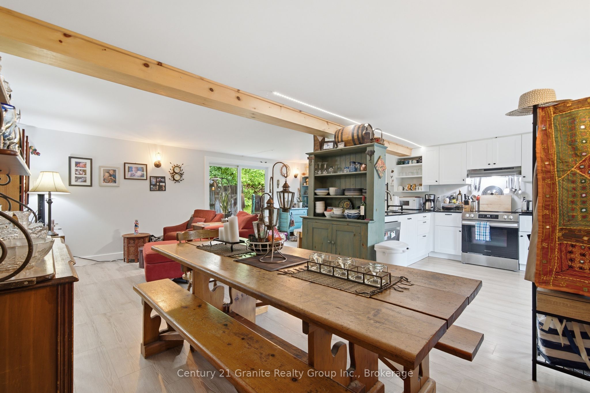 2427 North Shore Road Property Photo 19
