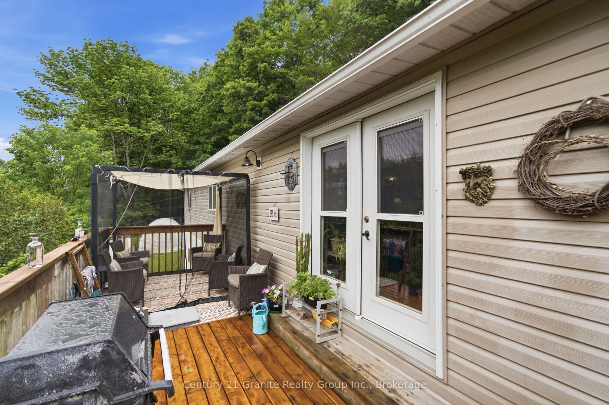 2427 North Shore Road Property Photo 33